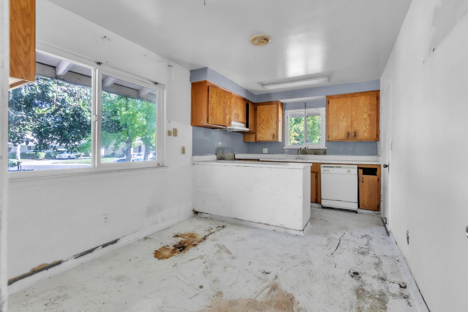 1309 Topaz Way