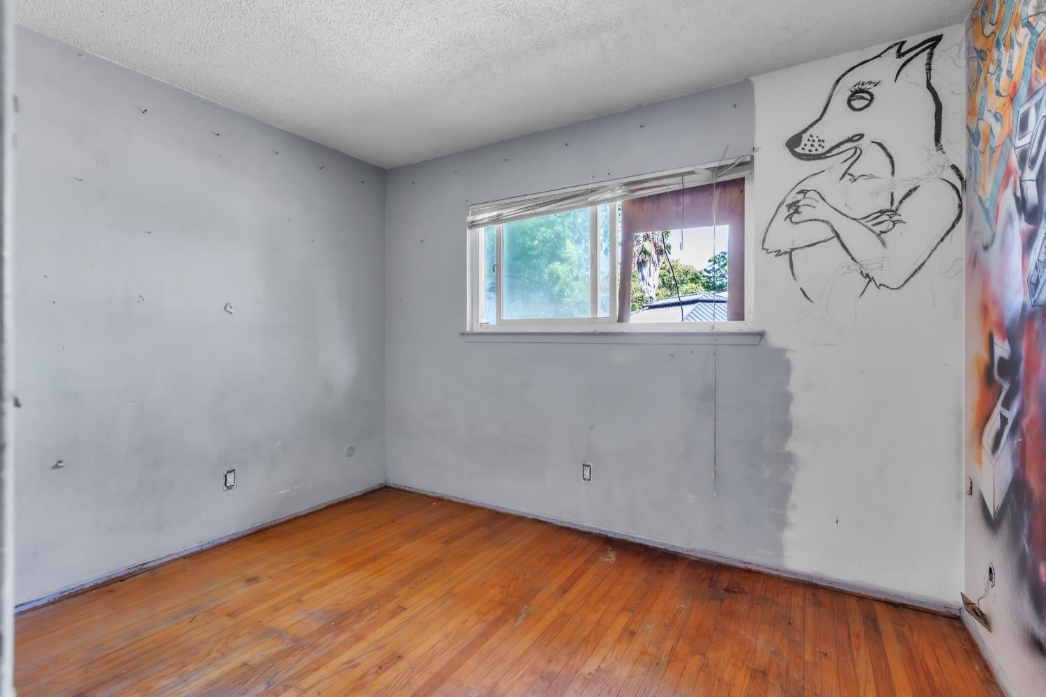 1309 Topaz Way