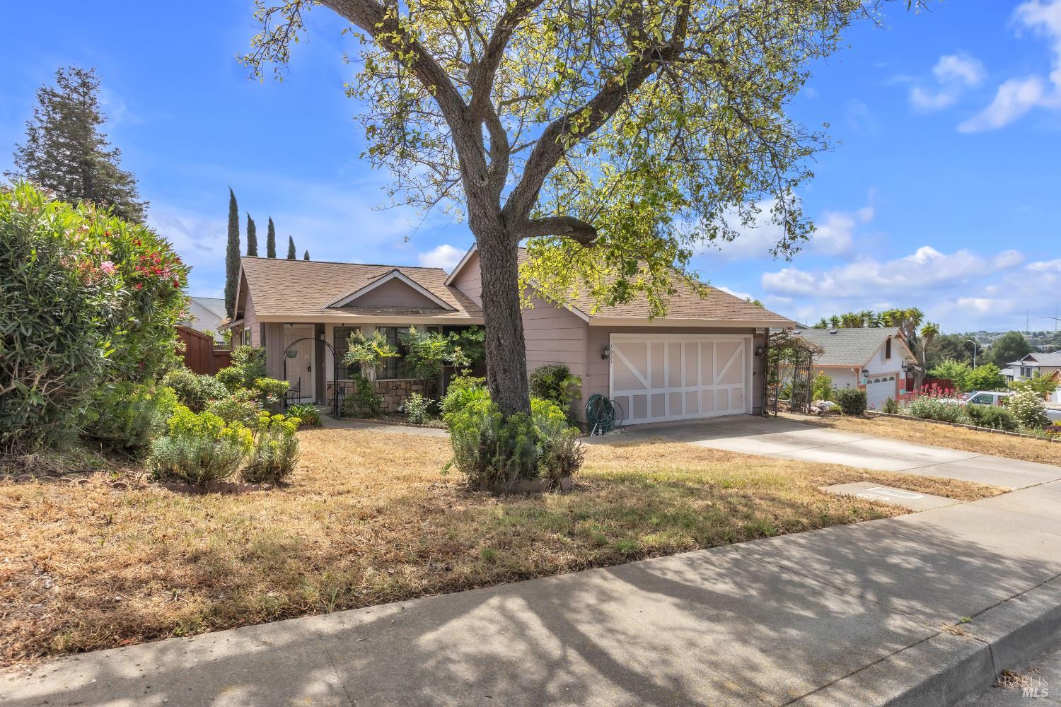 1057 Topsail Drive