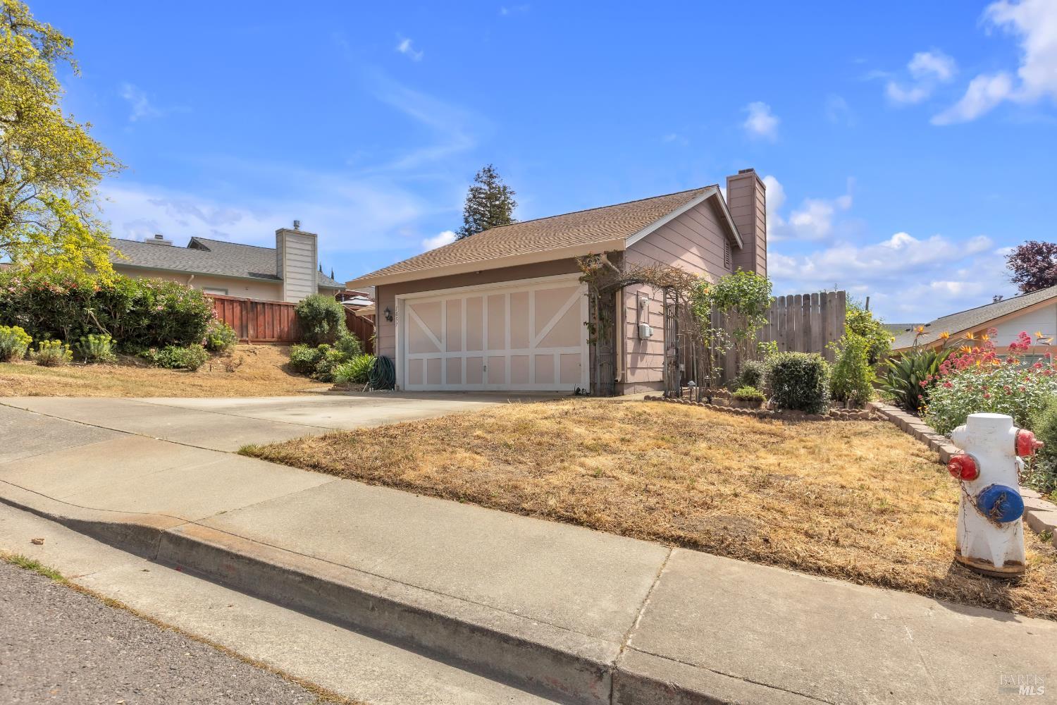 1057 Topsail Drive
