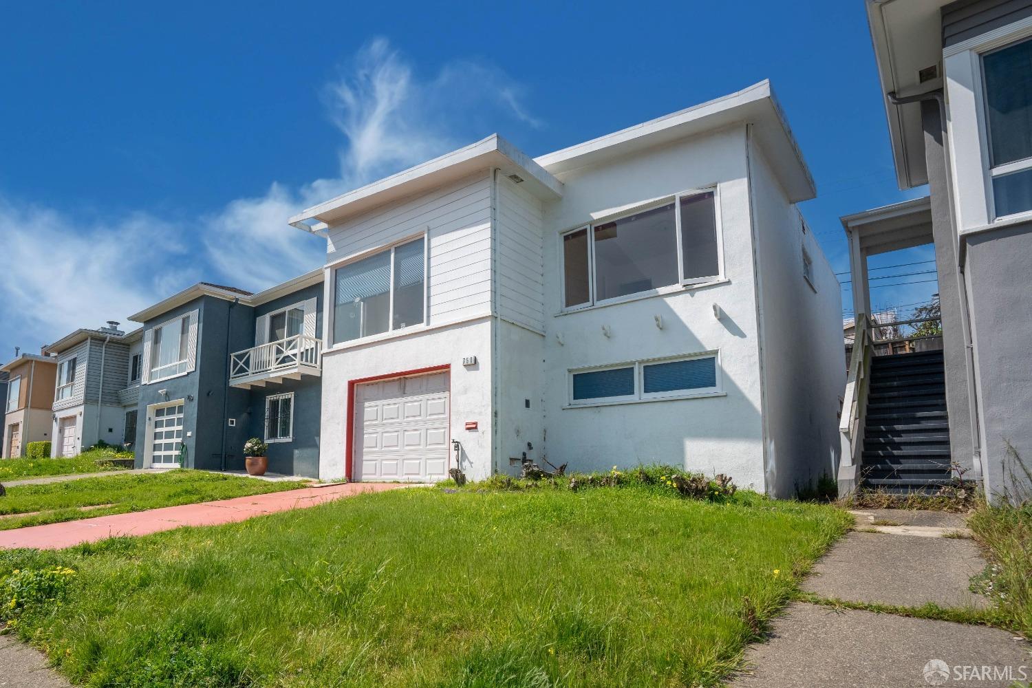 750 Beechwood Drive