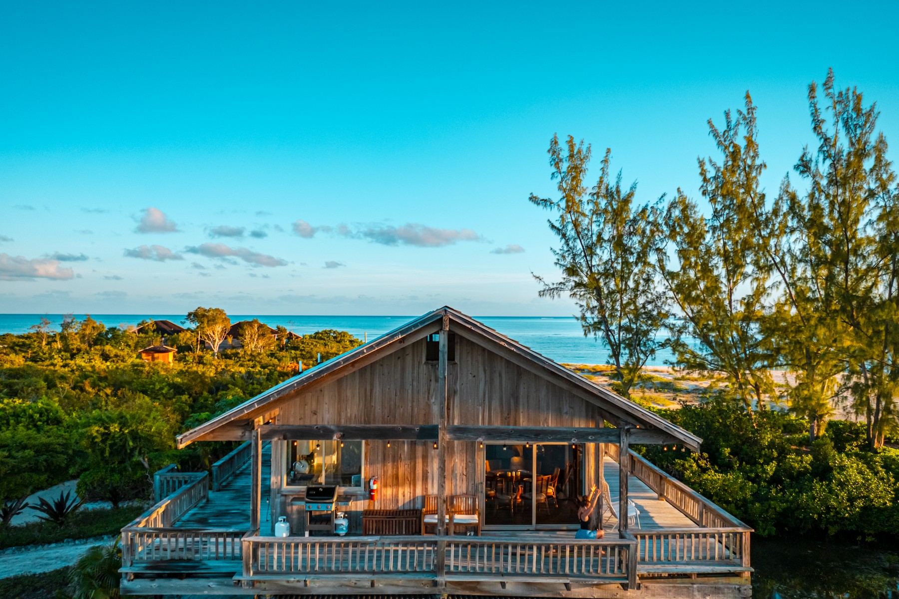 The Lodge, Beachfront
