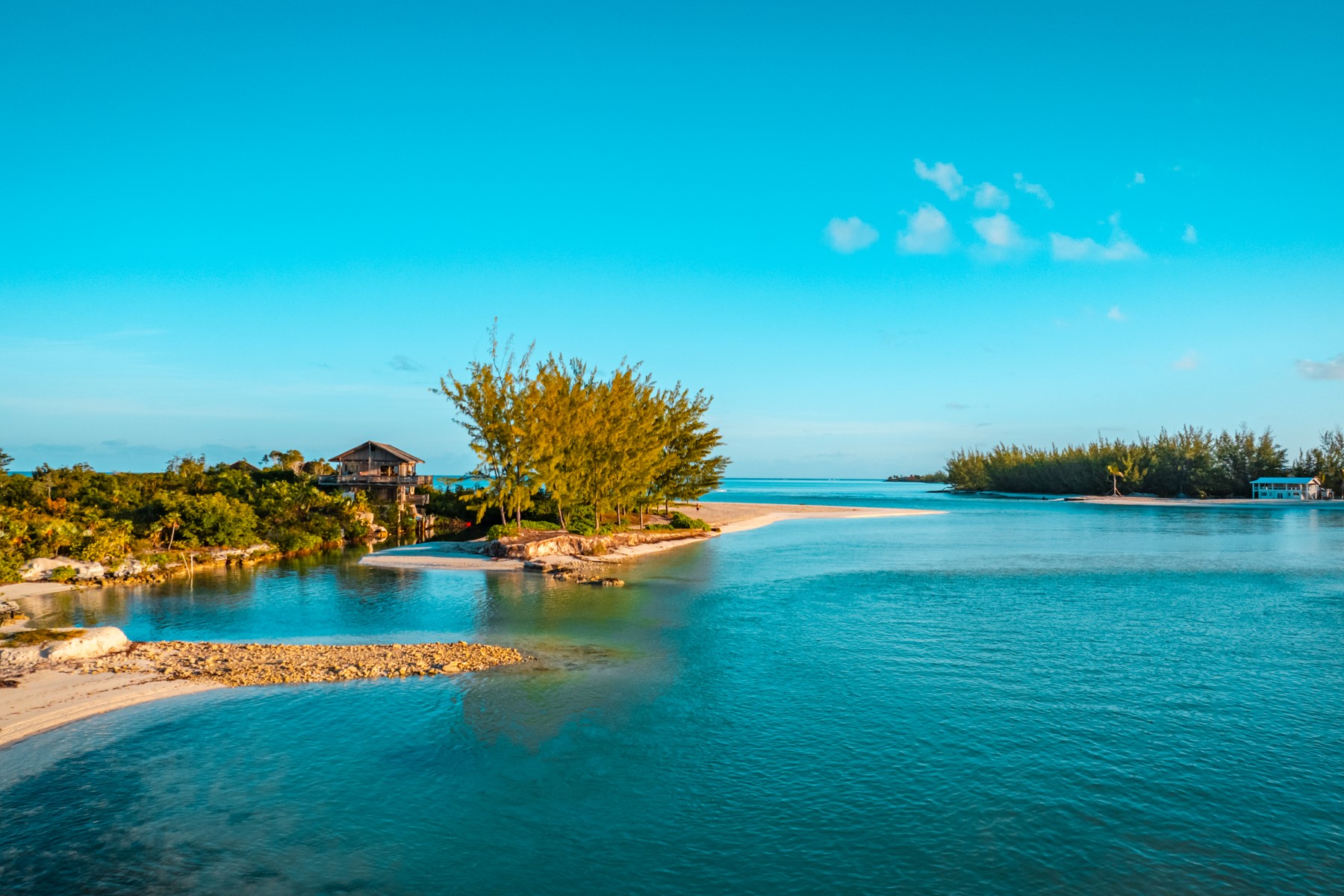 The Lodge, Beachfront