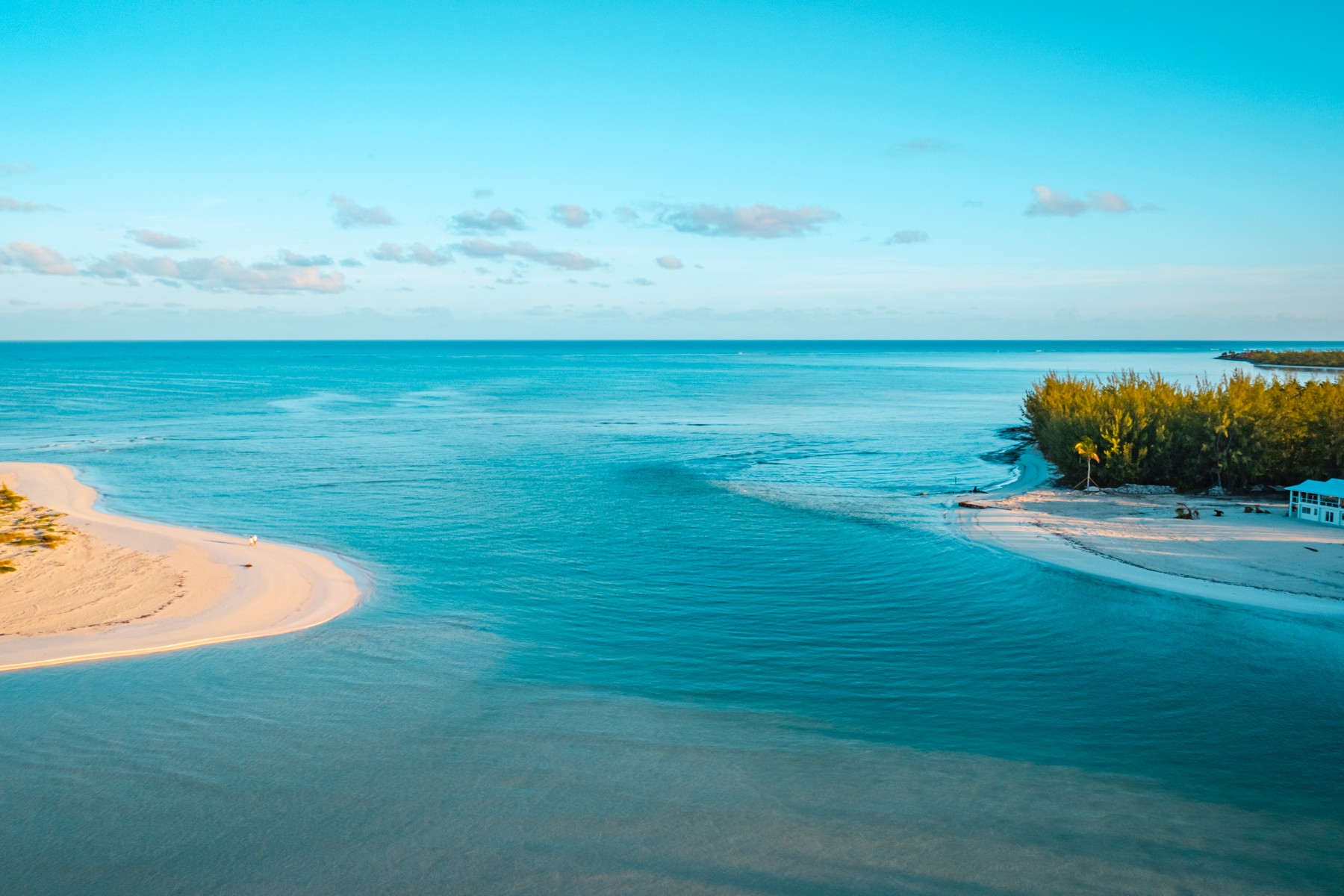 The Lodge, Beachfront