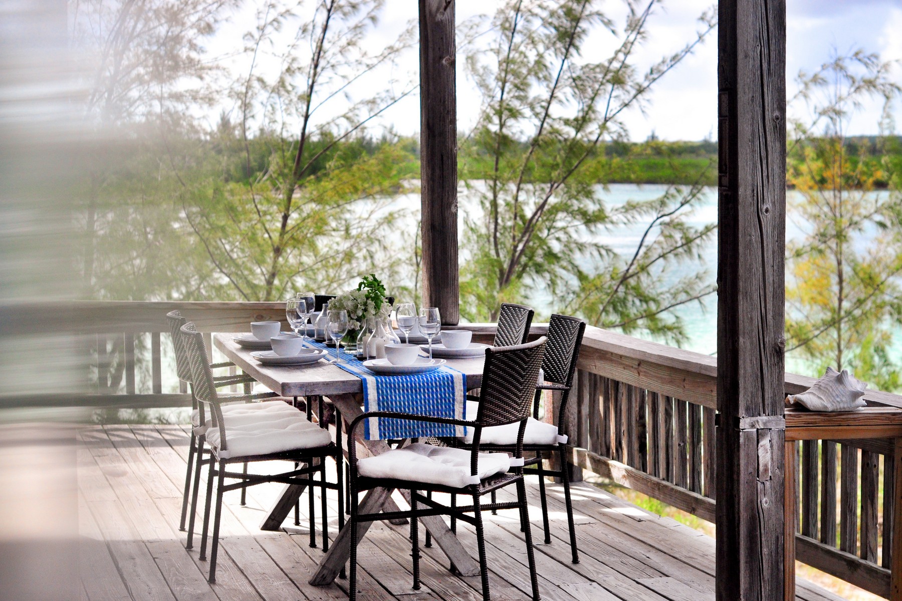 The Lodge, Beachfront