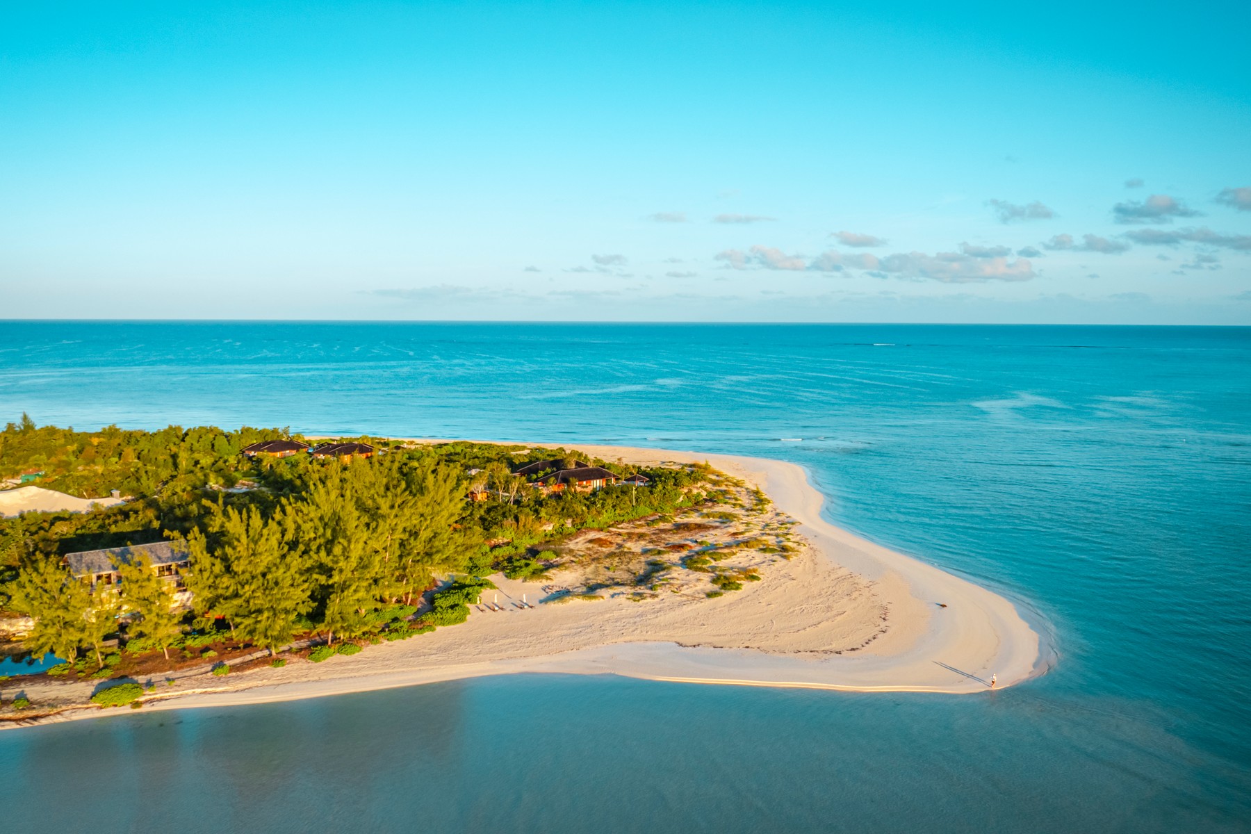 The Lodge, Beachfront