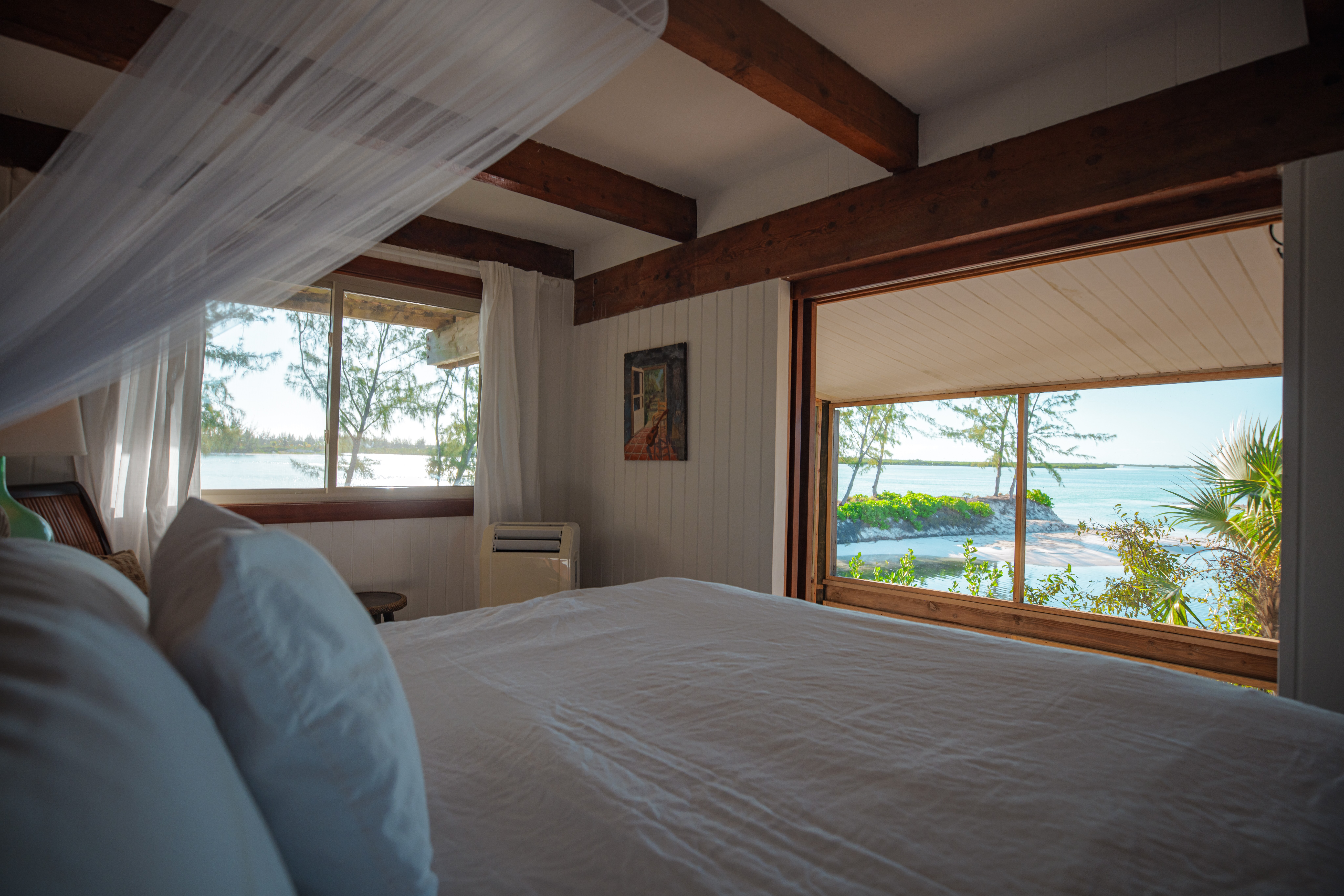 The Lodge, Beachfront