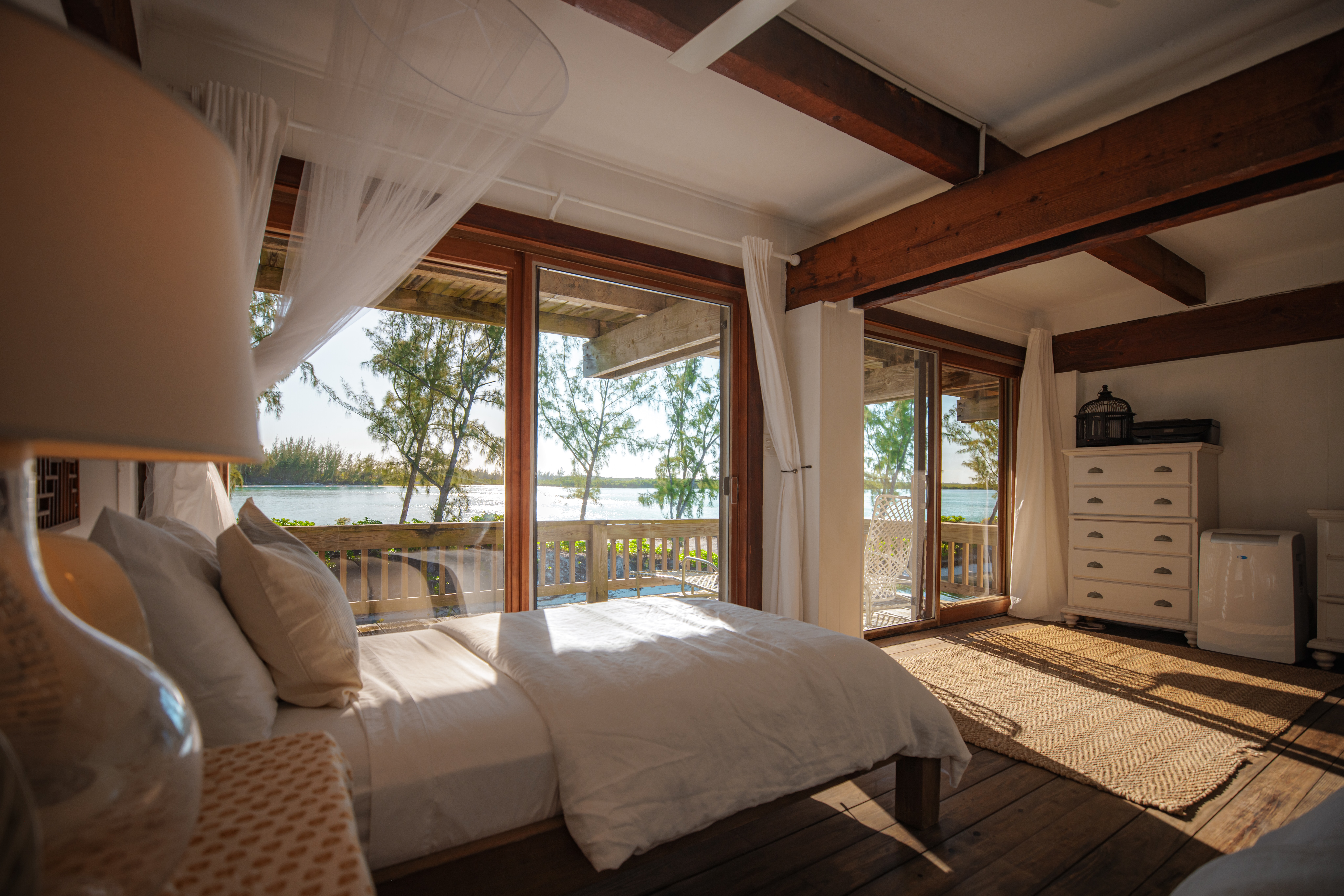 The Lodge, Beachfront