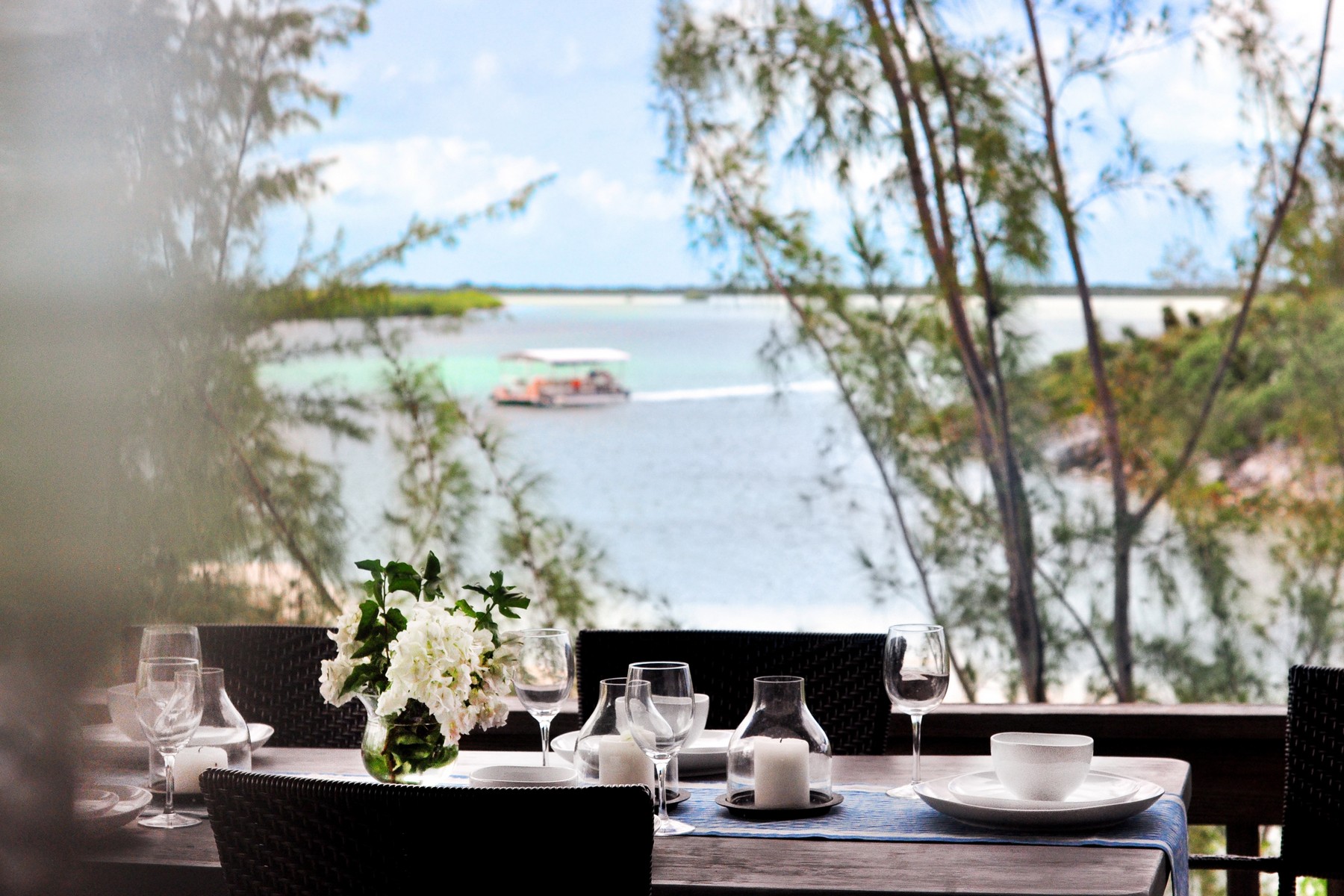 The Lodge, Beachfront