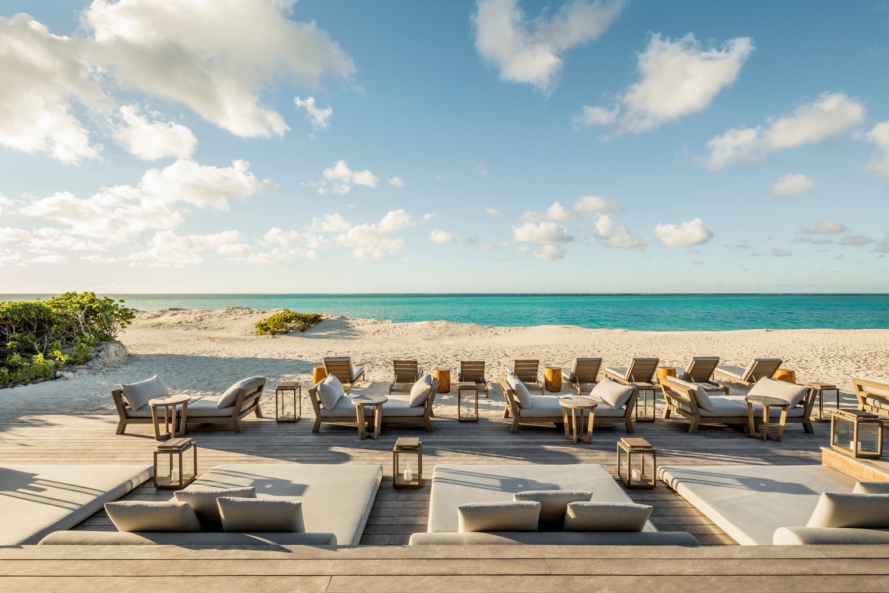 Lucky House, Beachfront