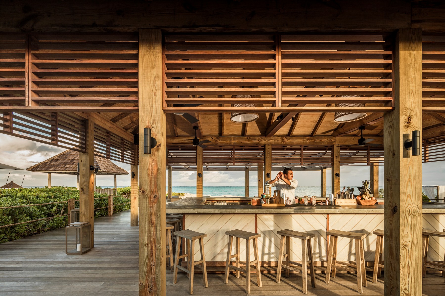 Lucky House, Beachfront