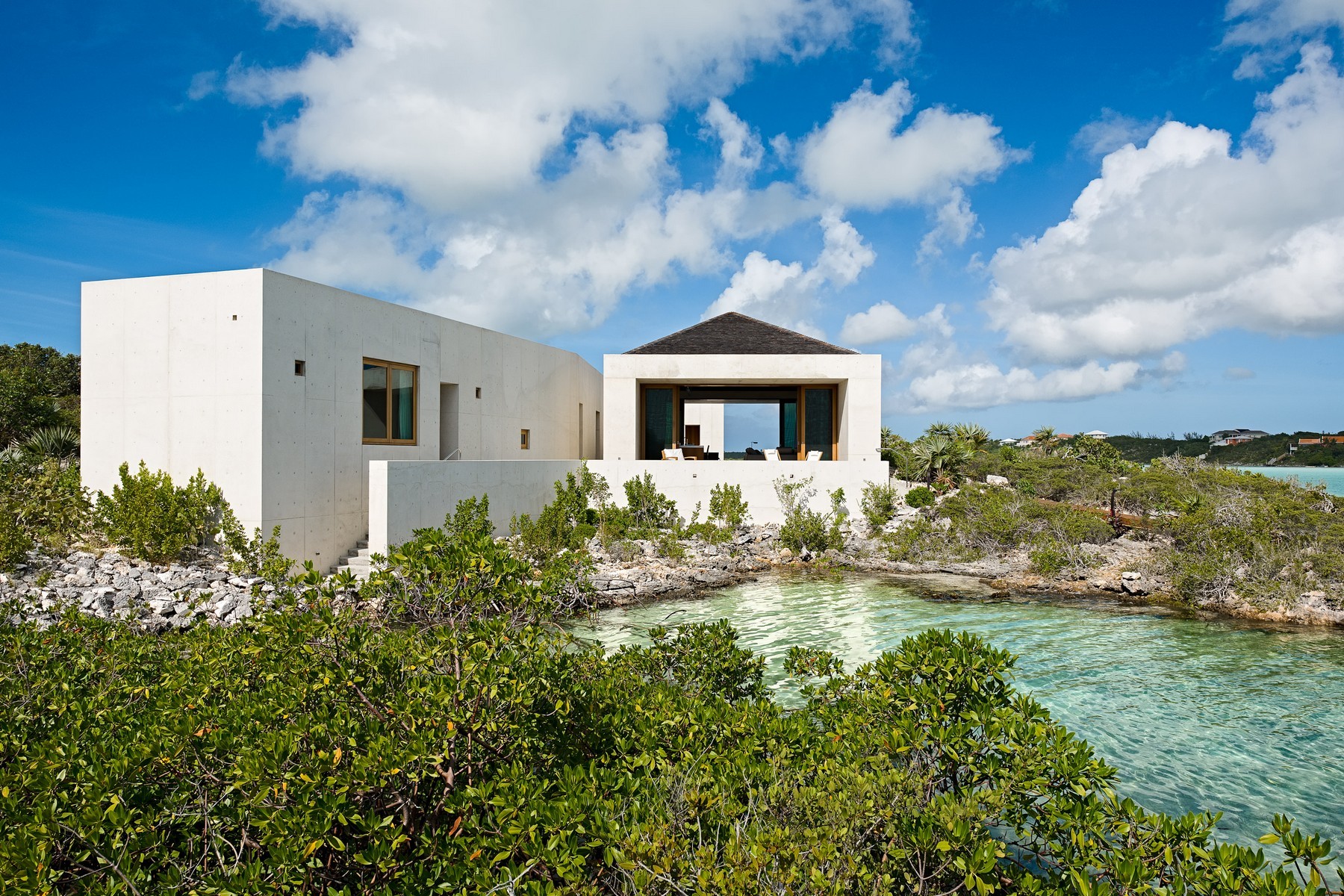 Le Cabanon, 33 Silly Creek
