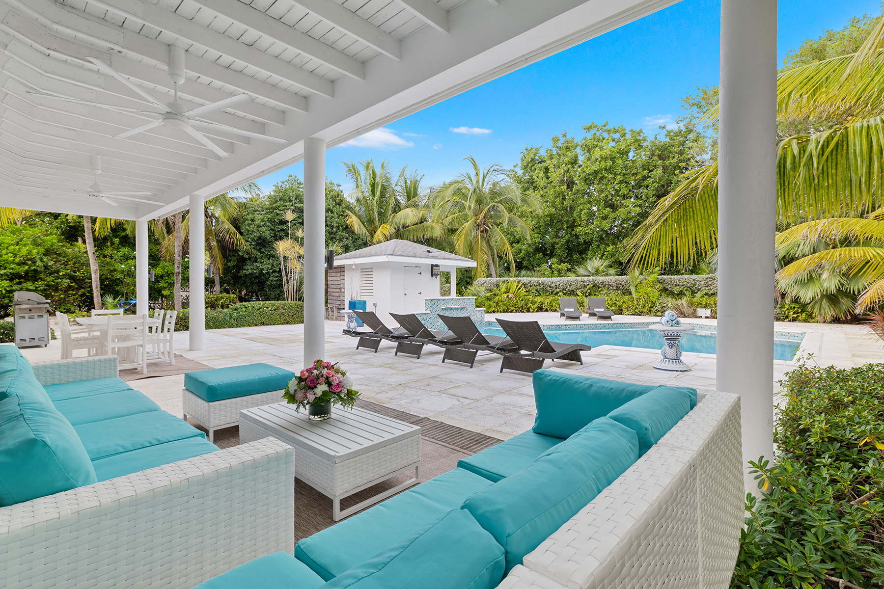 Beach Daze Villa 
