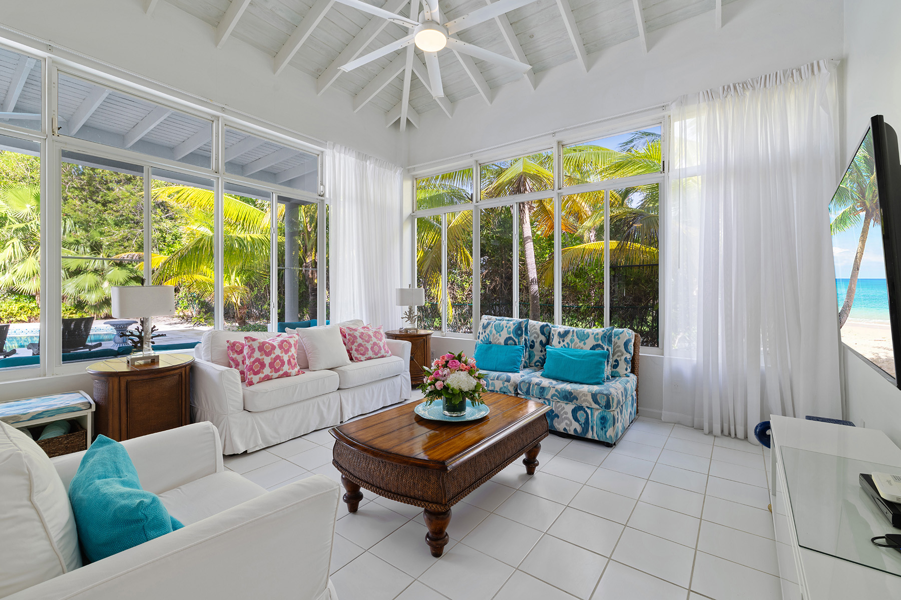 Beach Daze Villa 