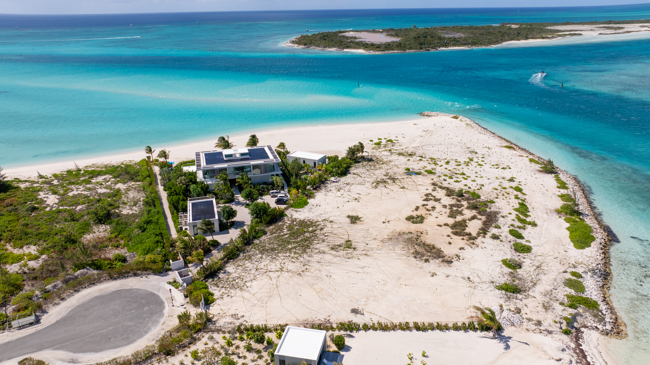 Emerald Point Beachfront