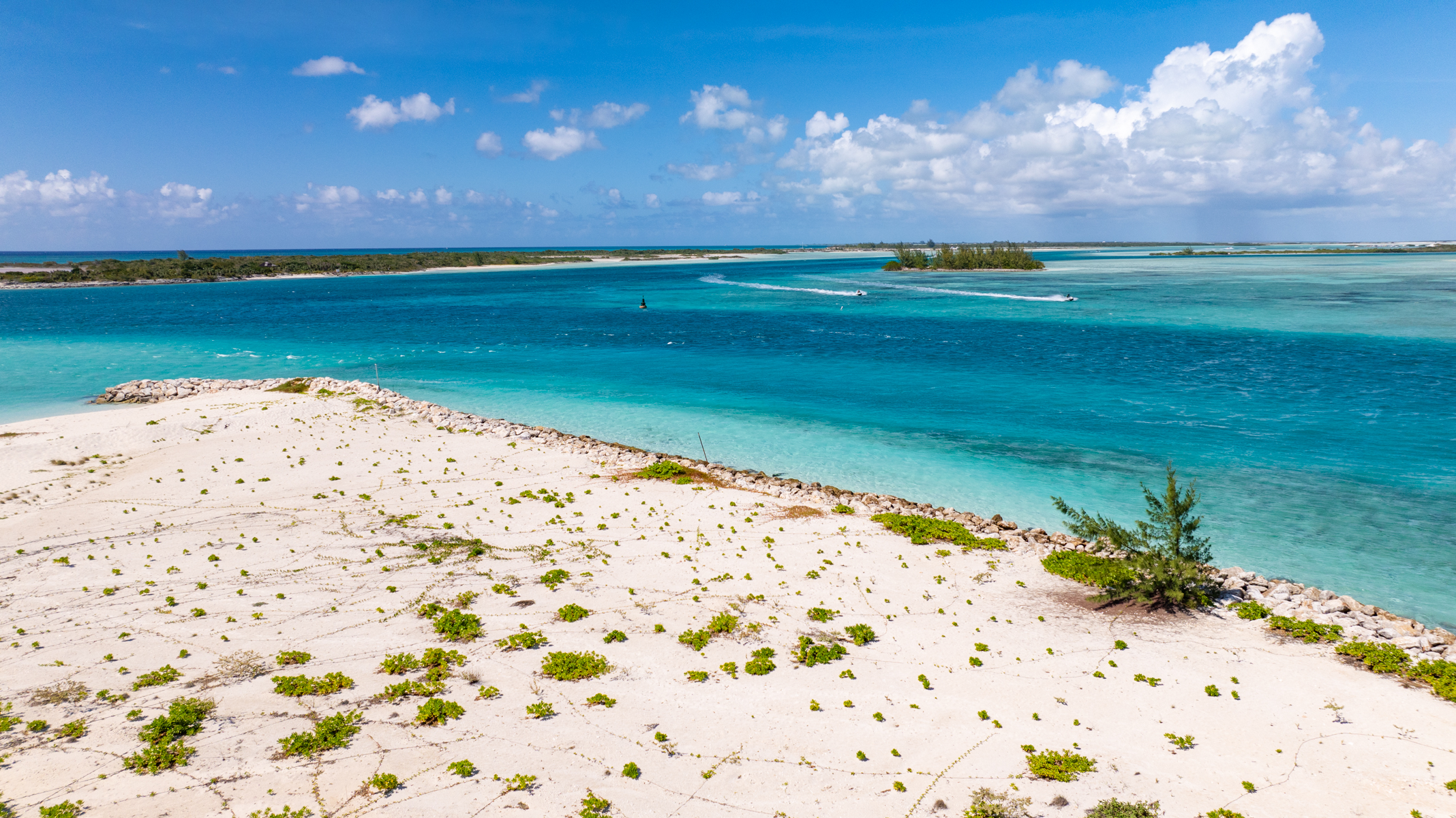 Emerald Point Beachfront