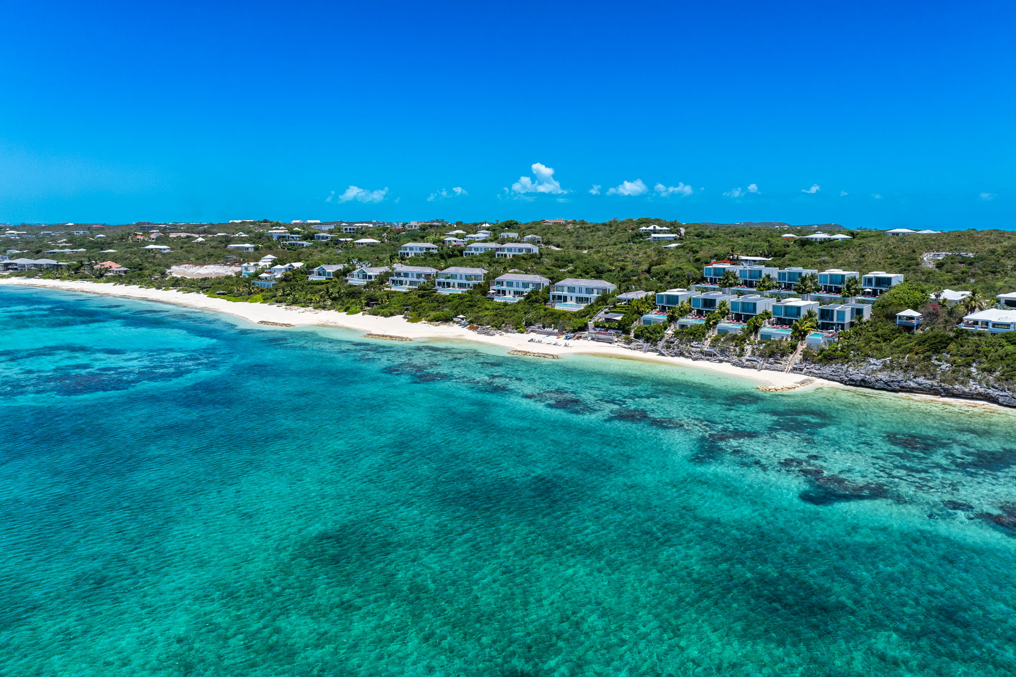 M-House by Beach Enclave Babalua Beachfront