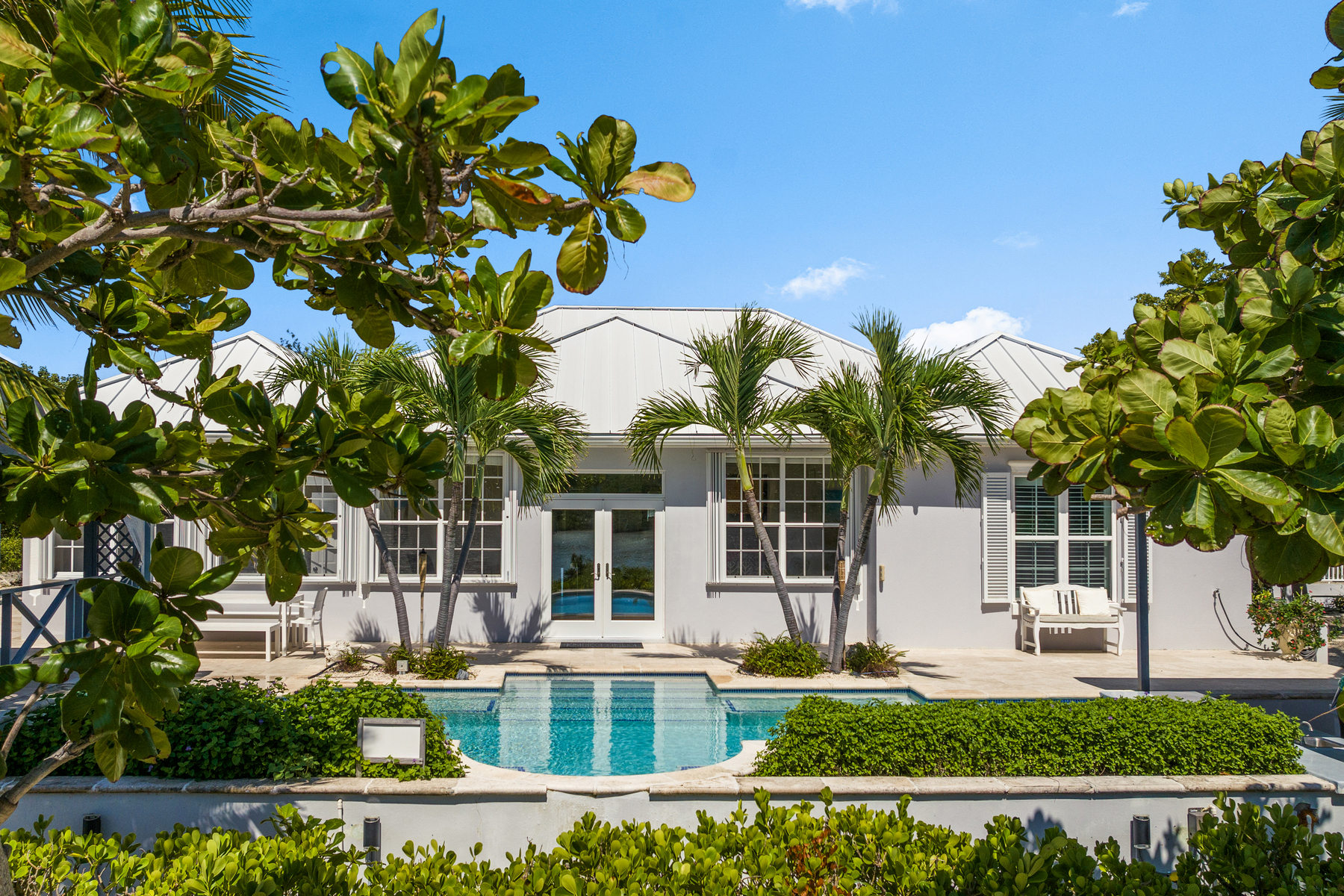 Shutters Villa Sailfish Lane