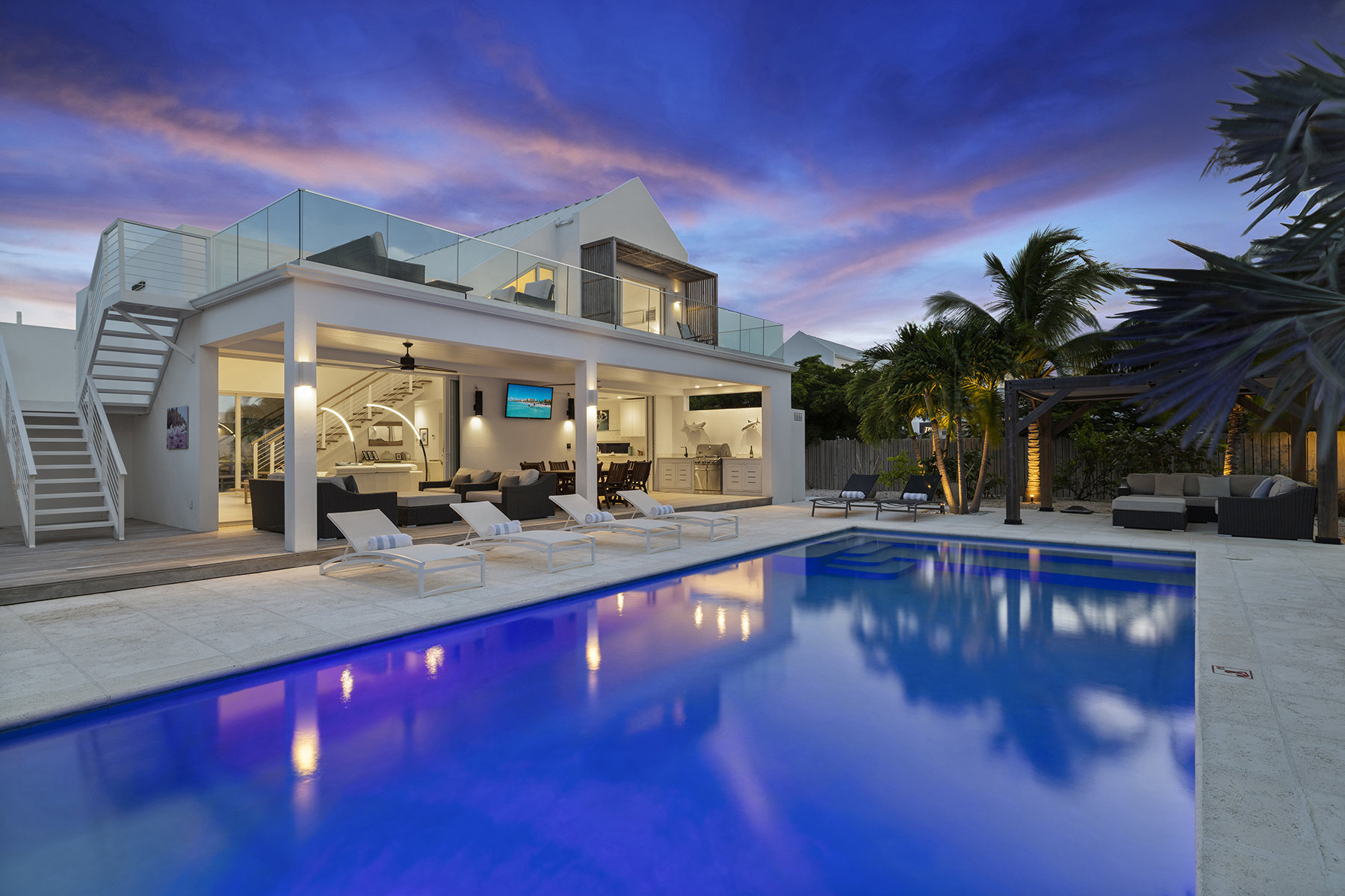 Sunset Beach Villa Unparalleled 21