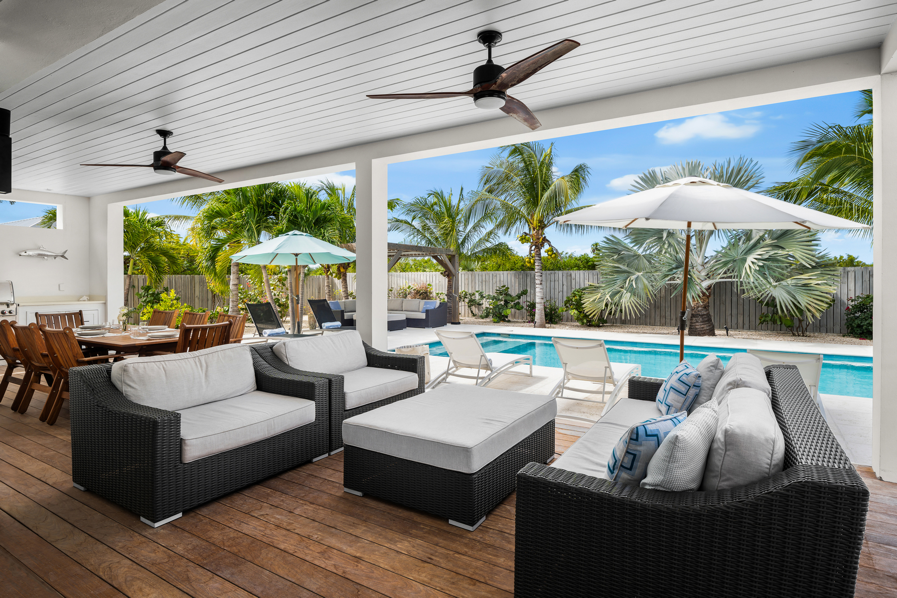 Sunset Beach Villa Unparalleled 21