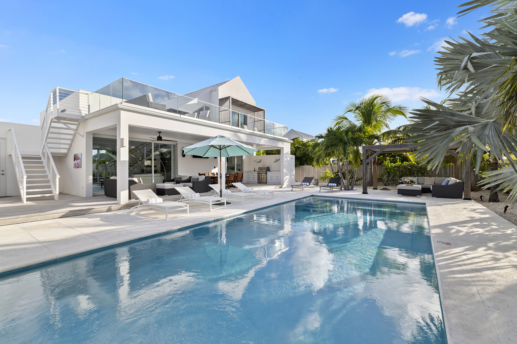 Sunset Beach Villa Unparalleled 21