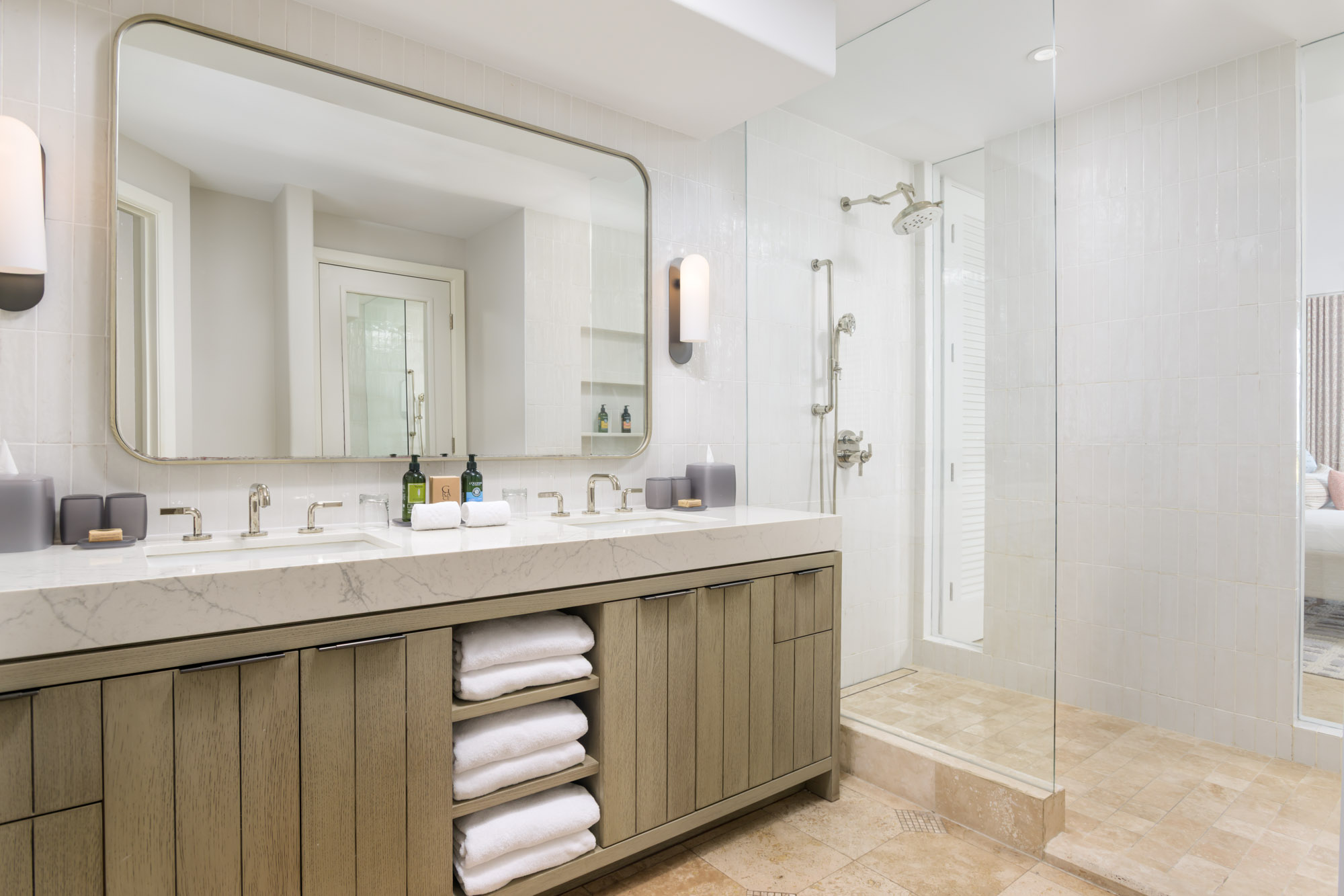 Villas at Grace Bay Club E101.102