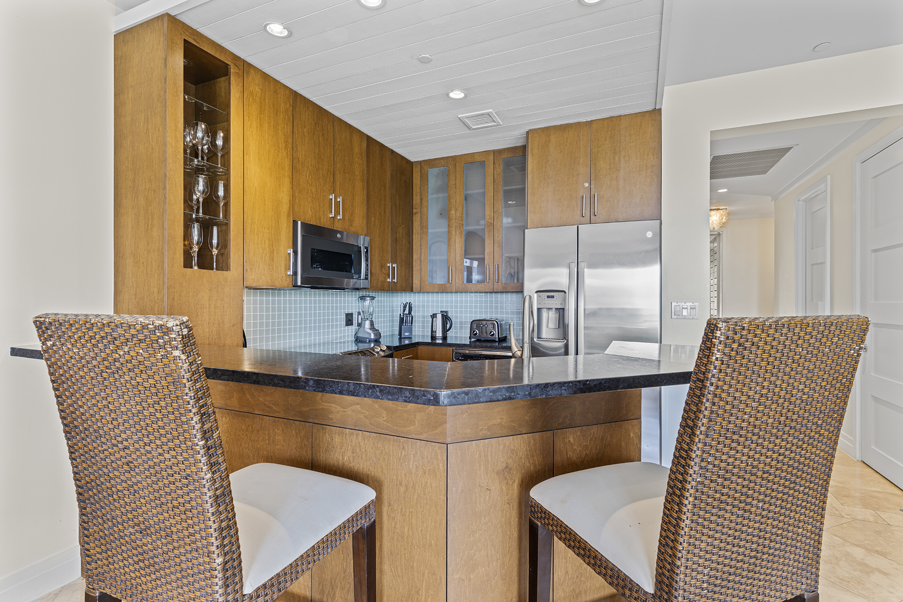 West Bay Club Suite 206