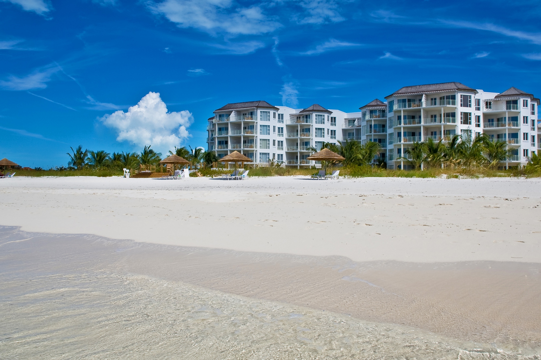 West Bay Club Suite 206