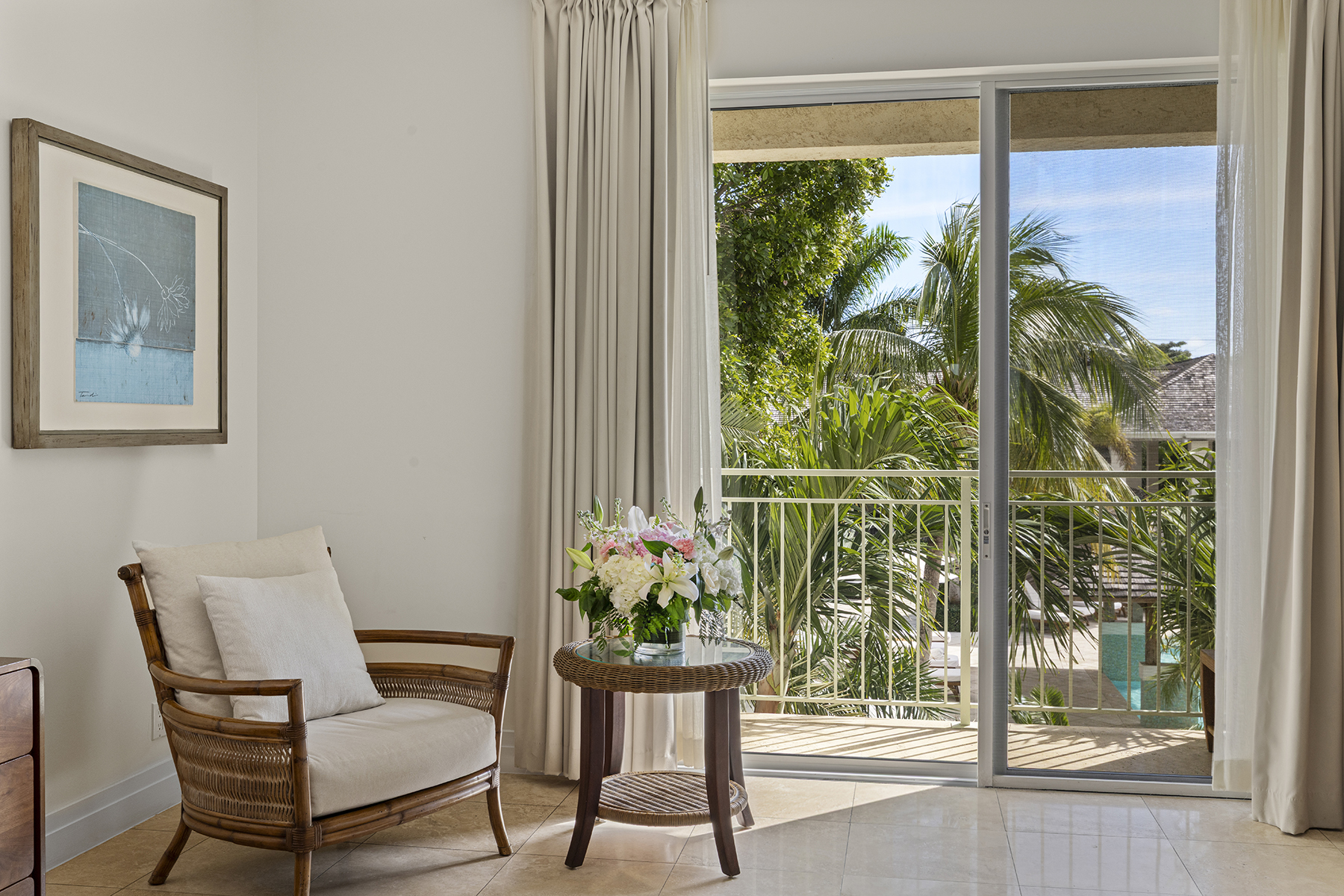 West Bay Club Suite 206