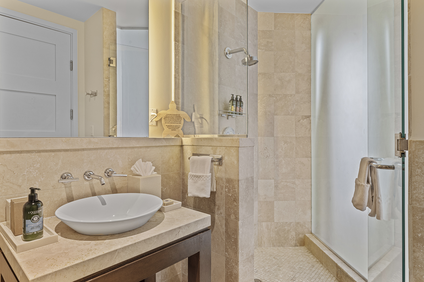 West Bay Club Suite 206