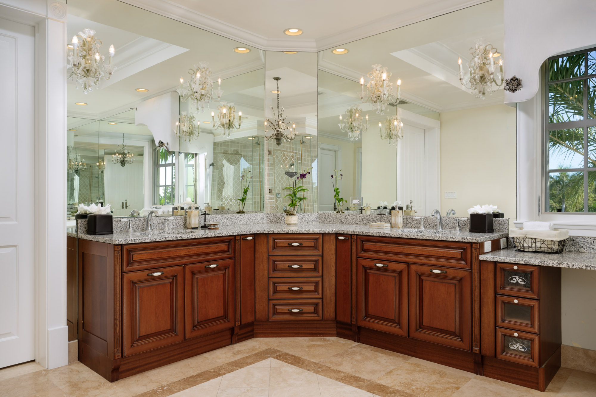 2 Sugar Apple Court