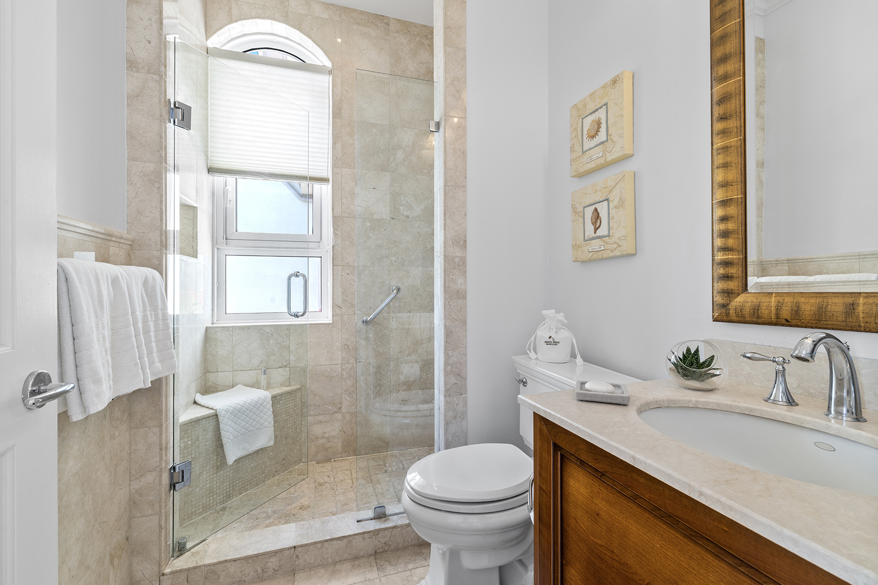 Seven Stars Resort and Spa Penthouse 1705.06