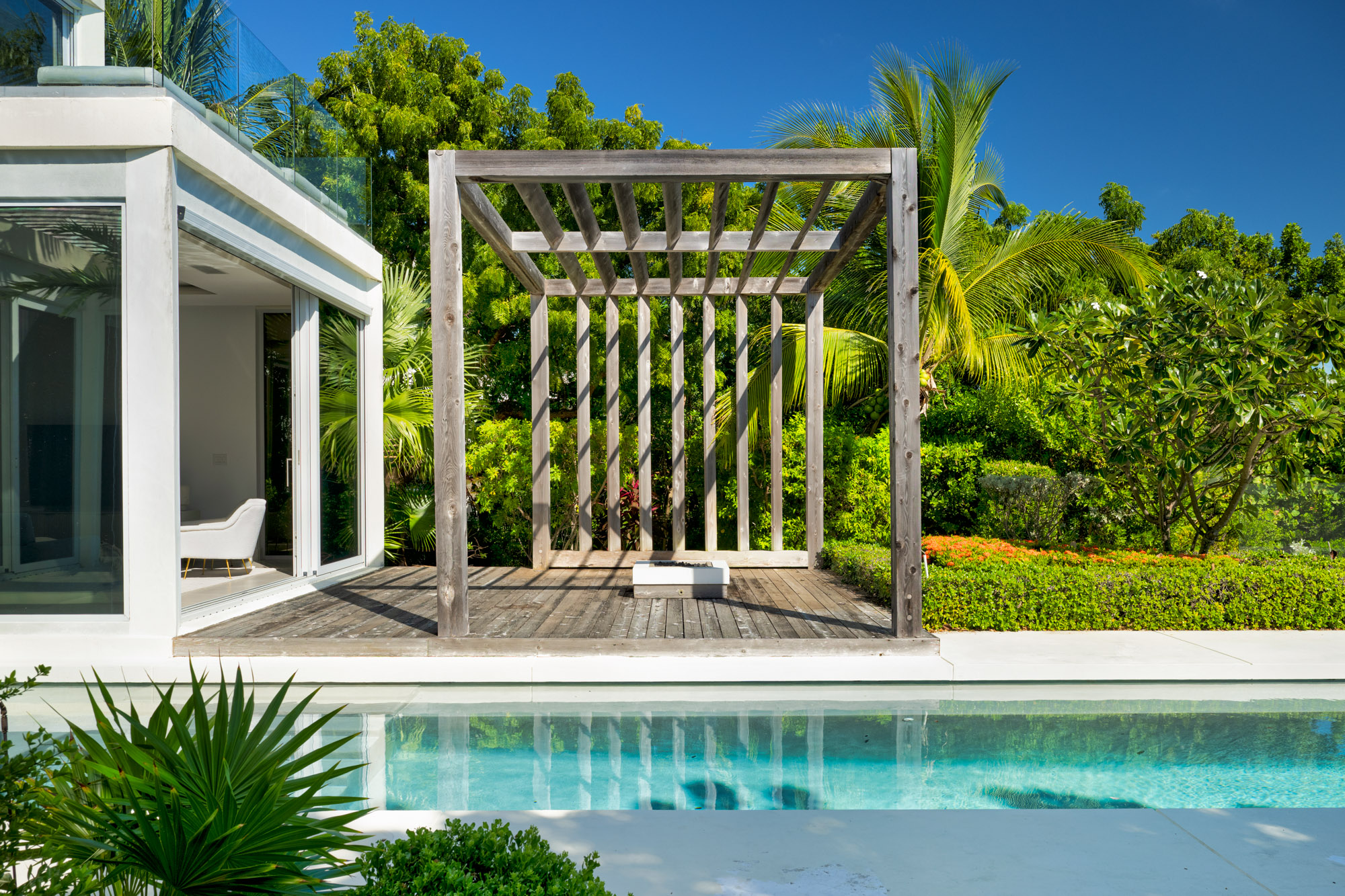 Blue Cay Estate 8
