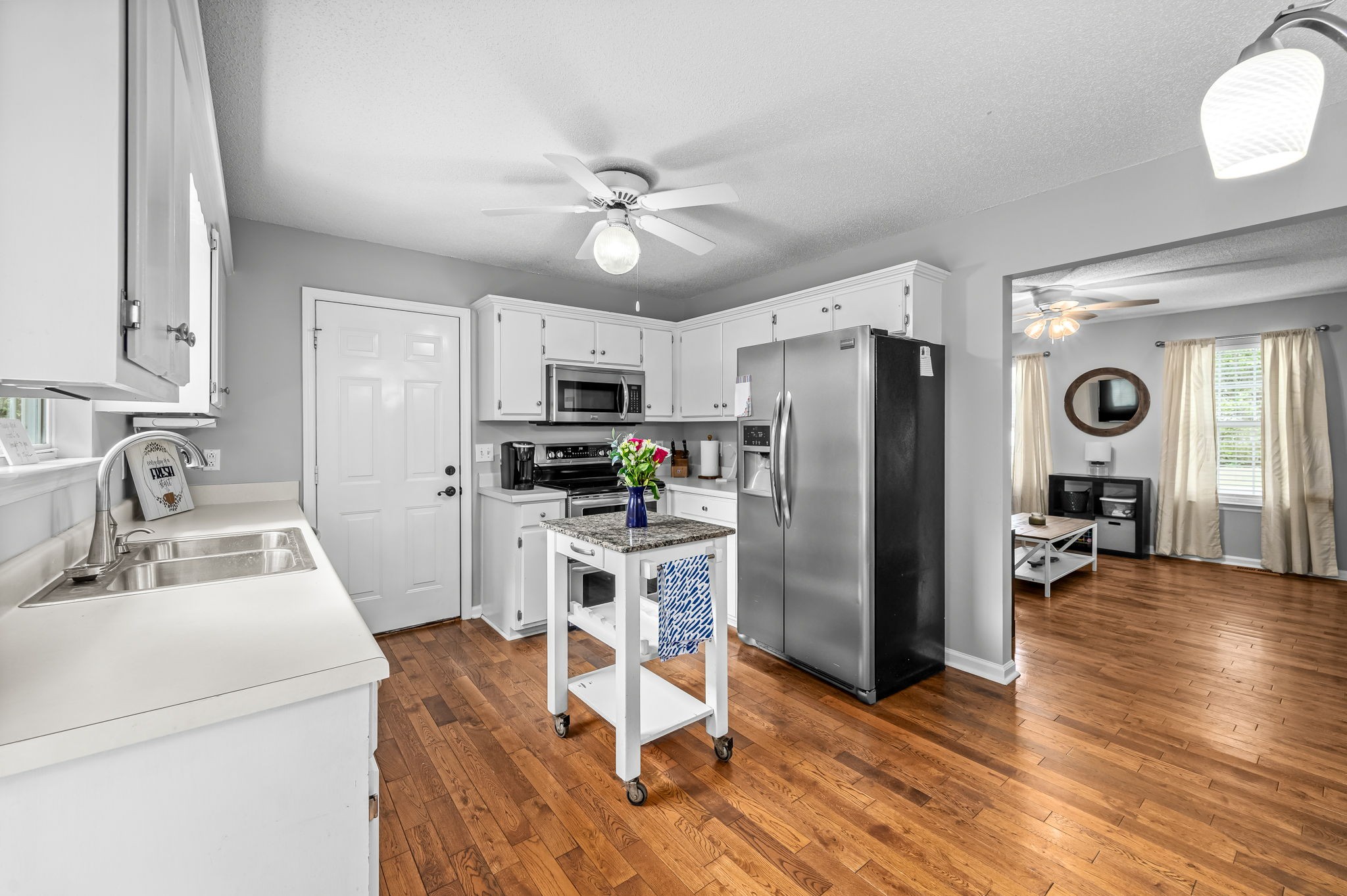 2815 Black Stallion Ct