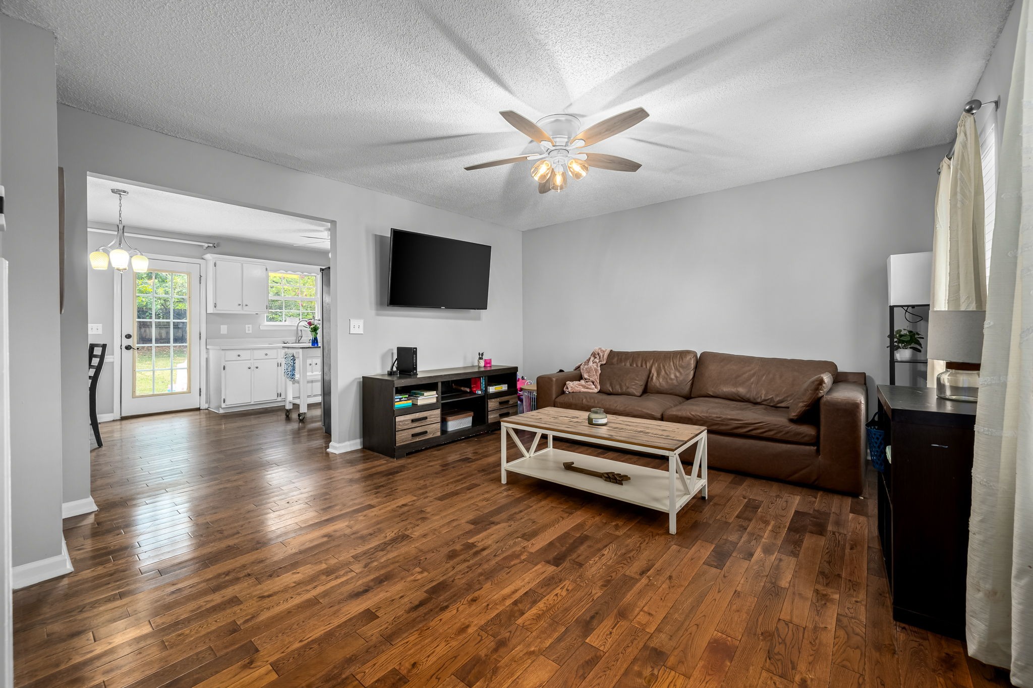 2815 Black Stallion Ct