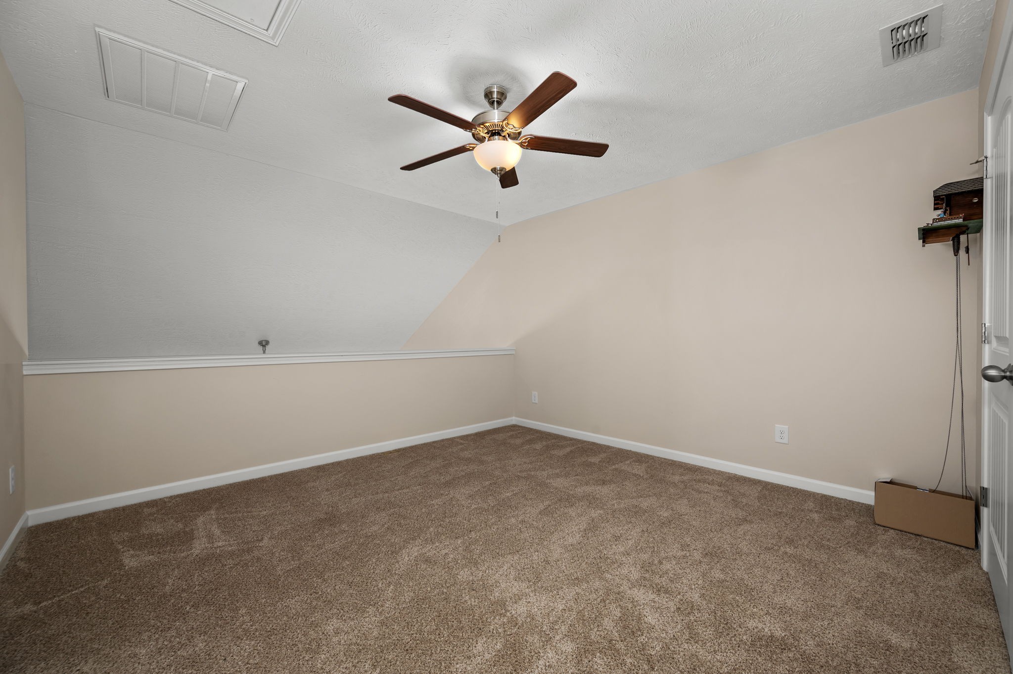 4713 Pompano Ln