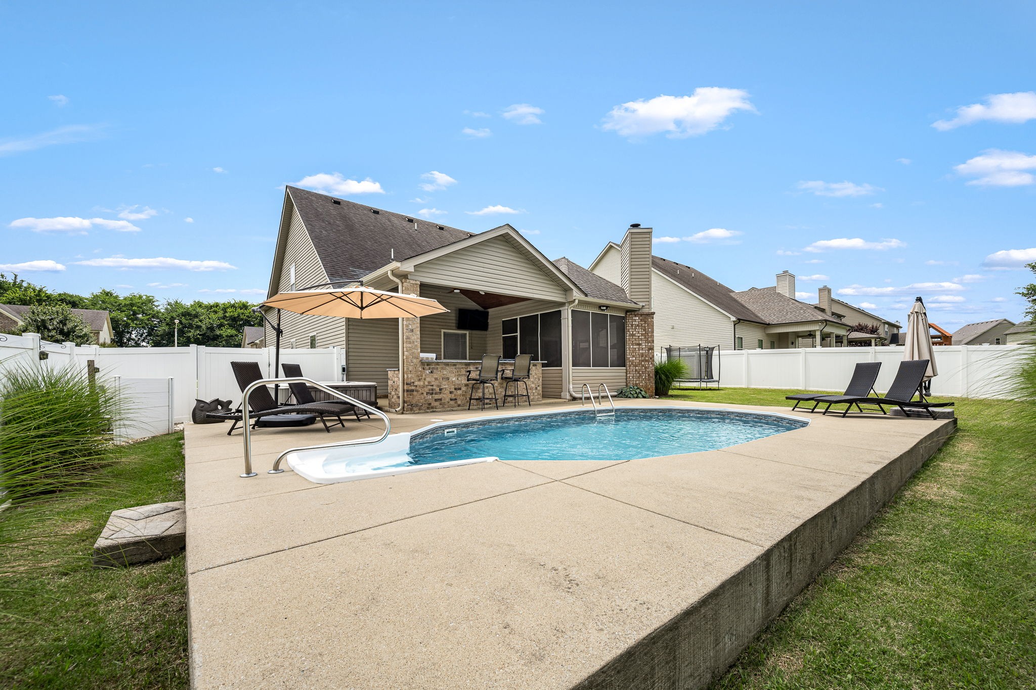 4318 Roxburghe Ct