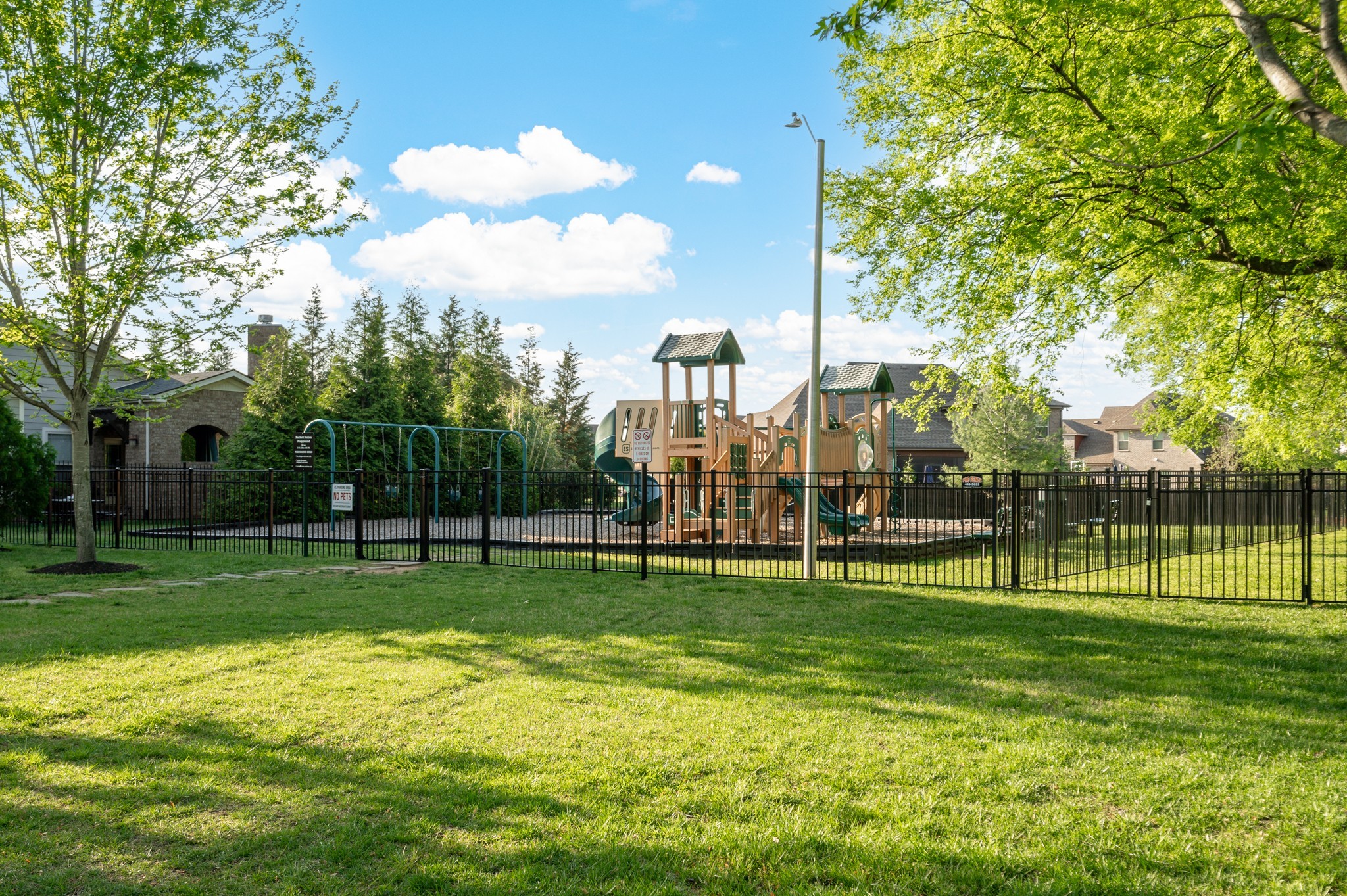 1006 Brinxton Run