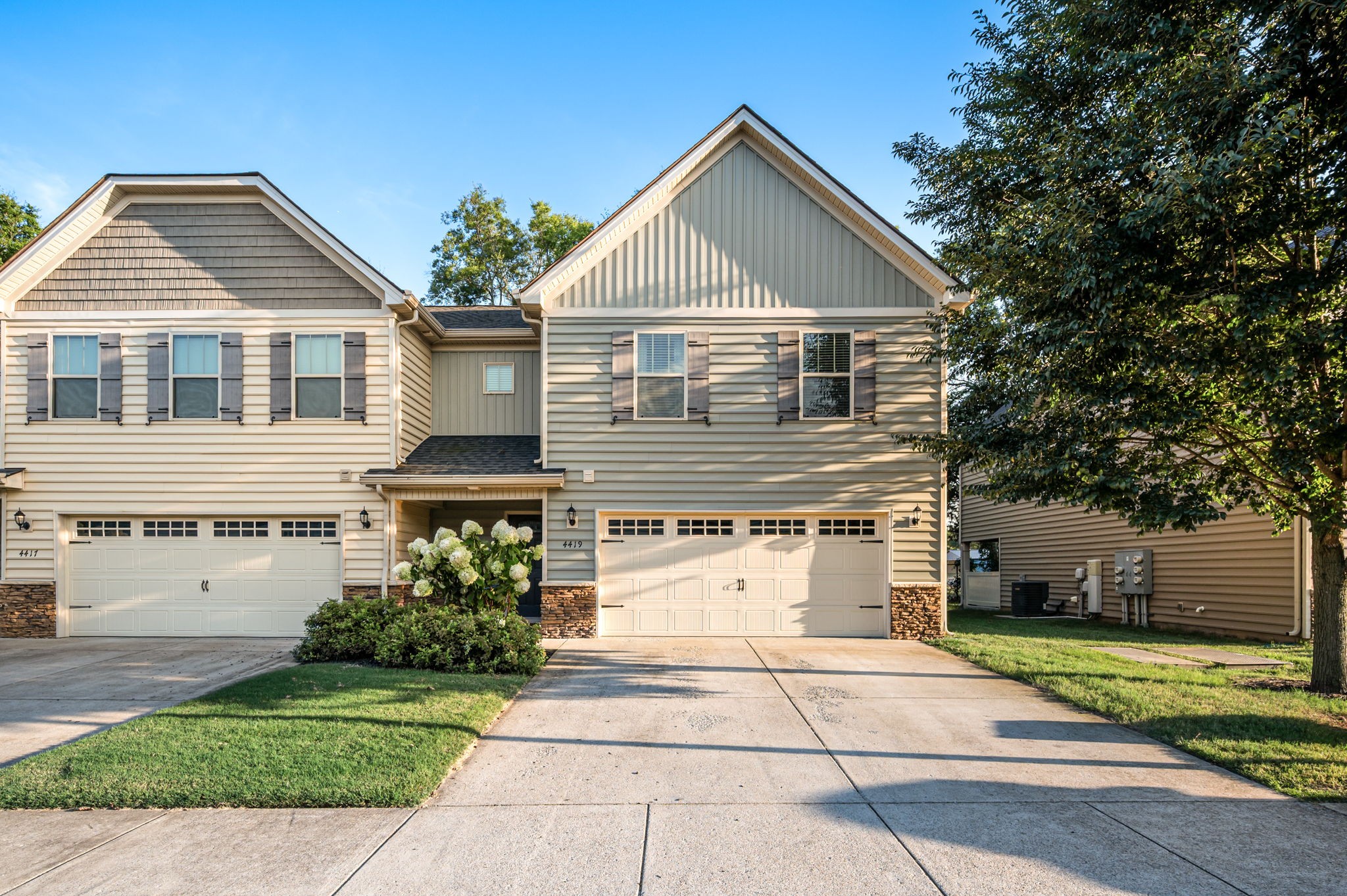 4419 Sunday Silence Way