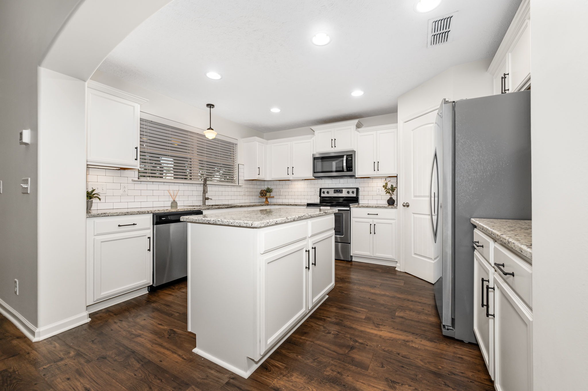 4419 Sunday Silence Way