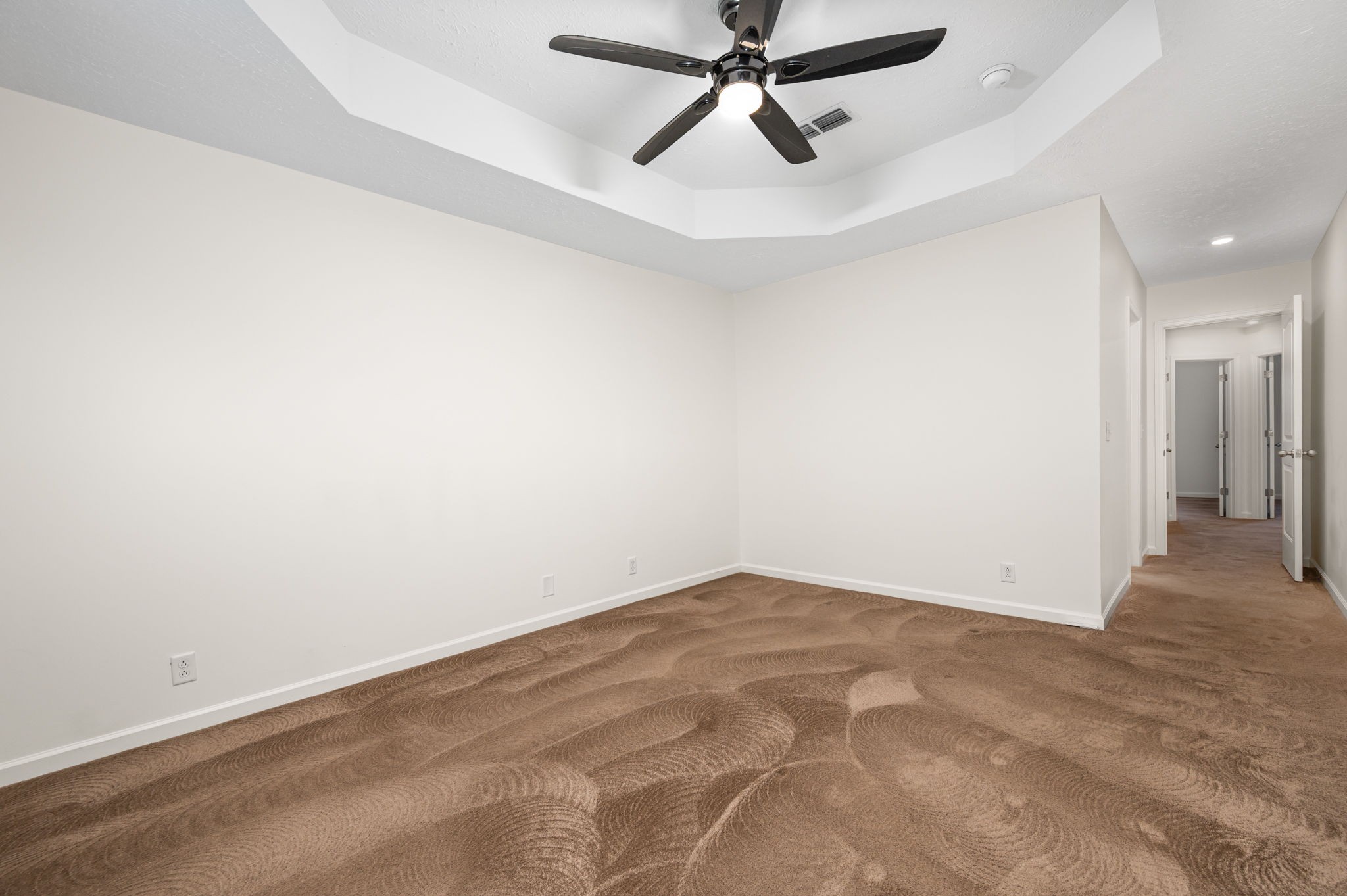 4419 Sunday Silence Way