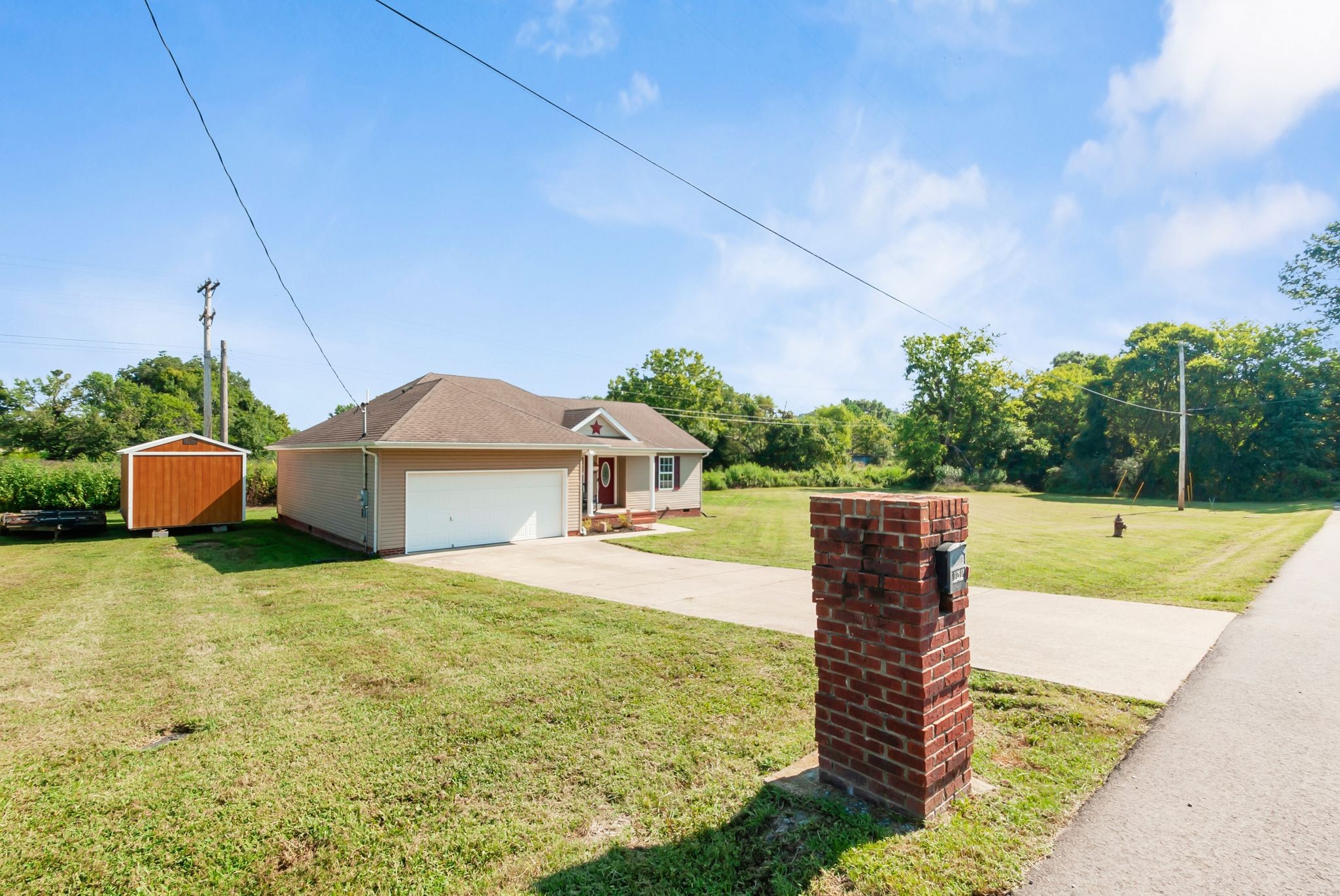 121 Talladega Way