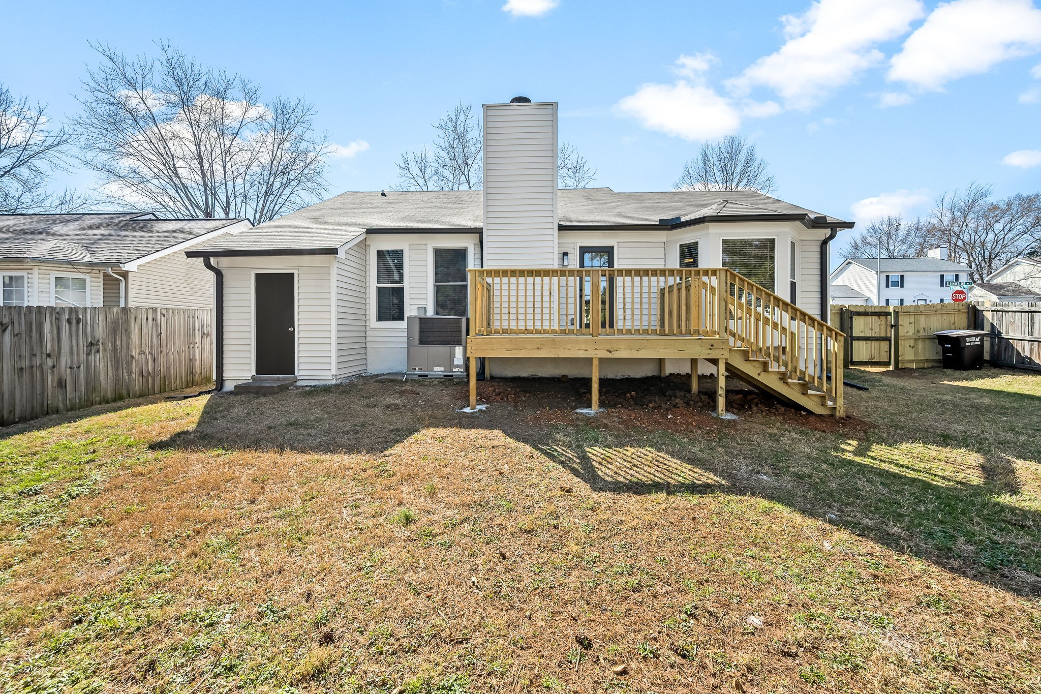 1977 Timberline Way