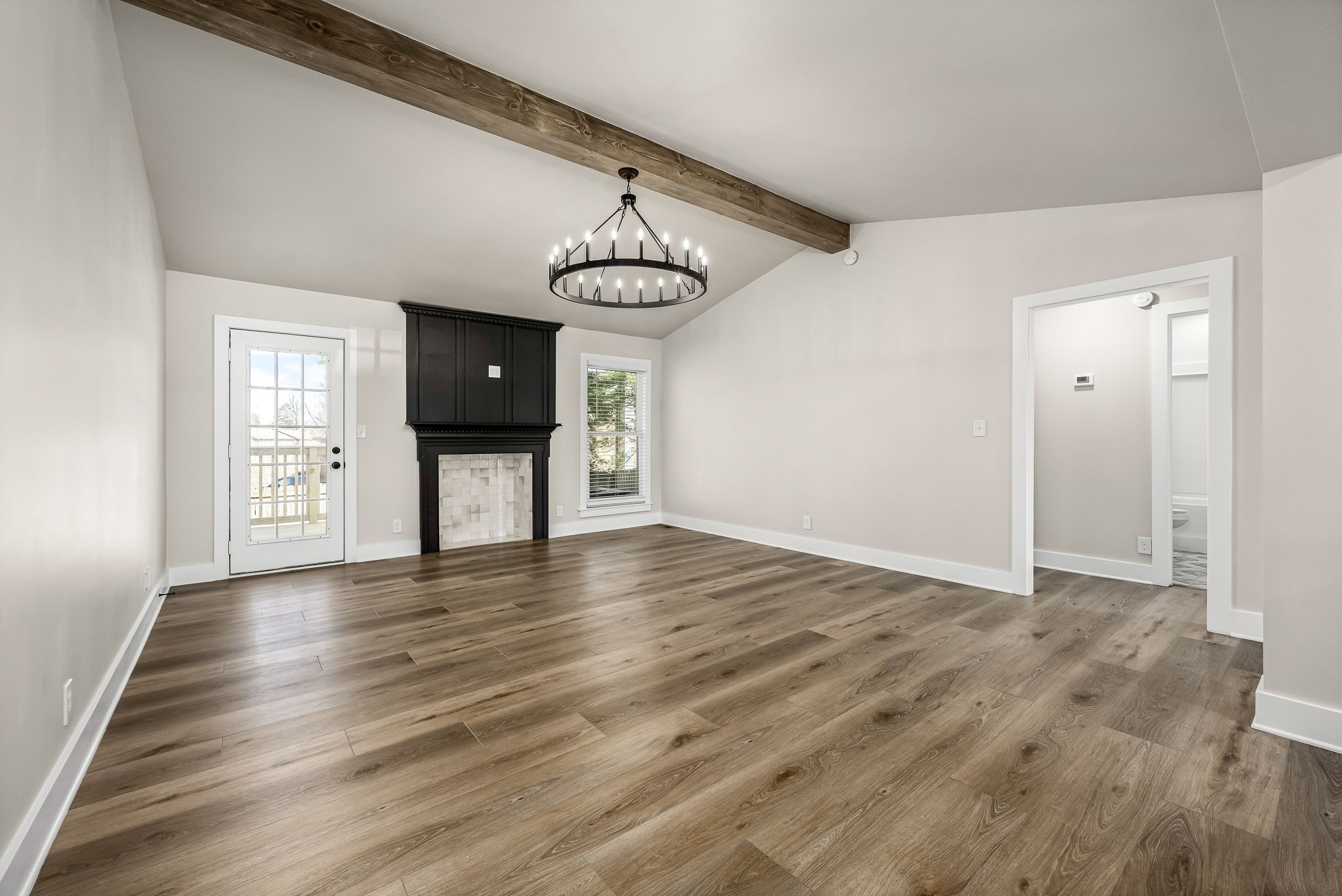 1977 Timberline Way