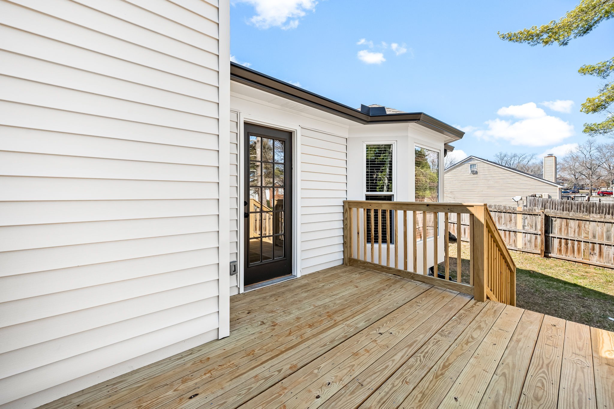 1977 Timberline Way