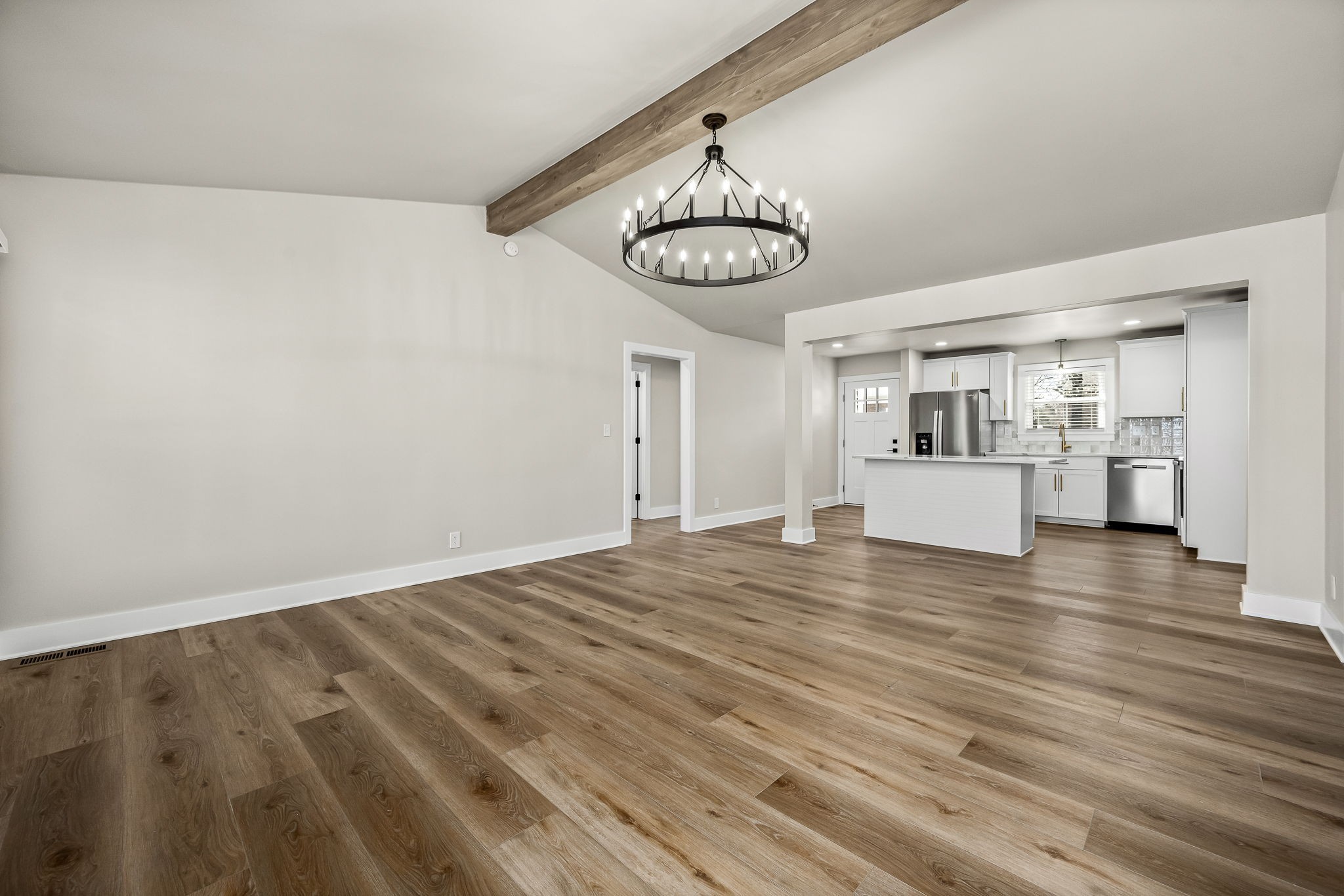 1977 Timberline Way