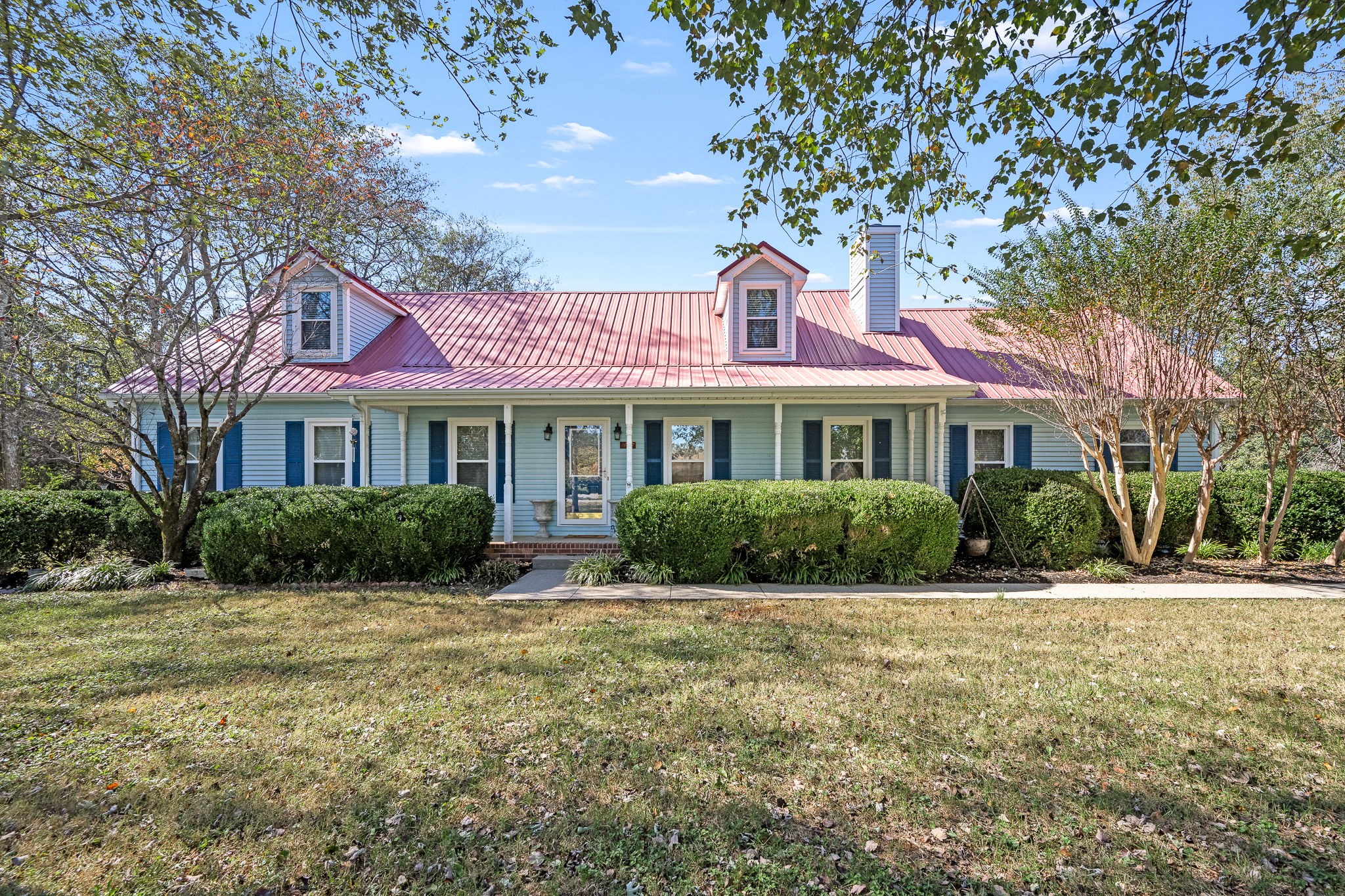 1427 Trotters Ln