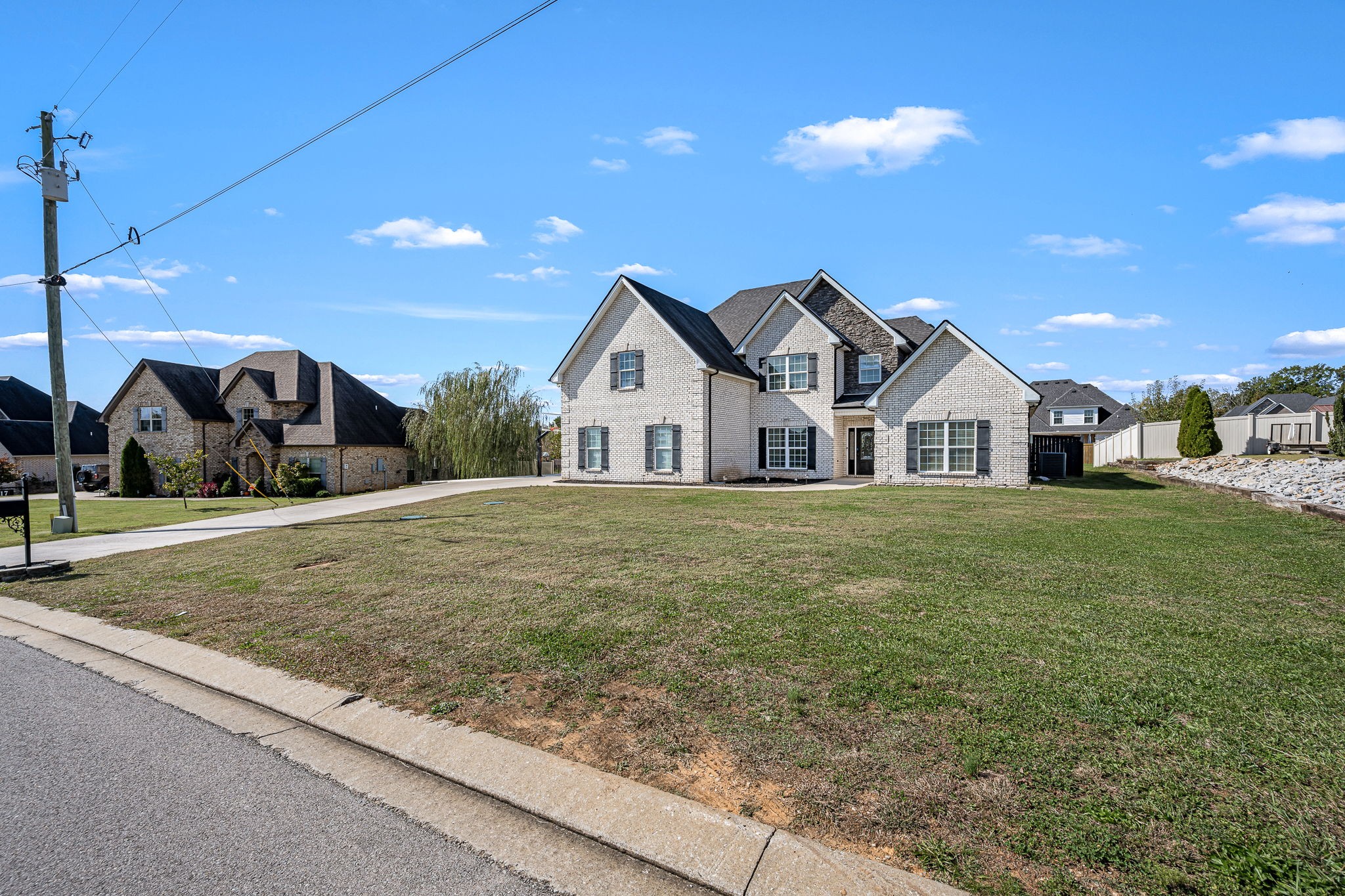 1117 Spring Creek Dr