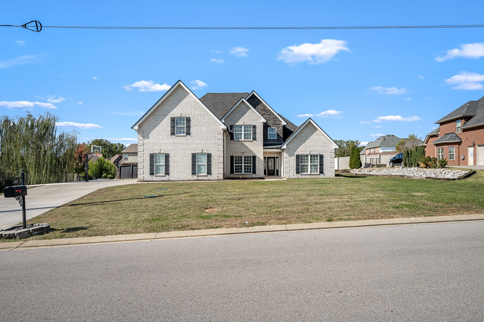 1117 Spring Creek Dr