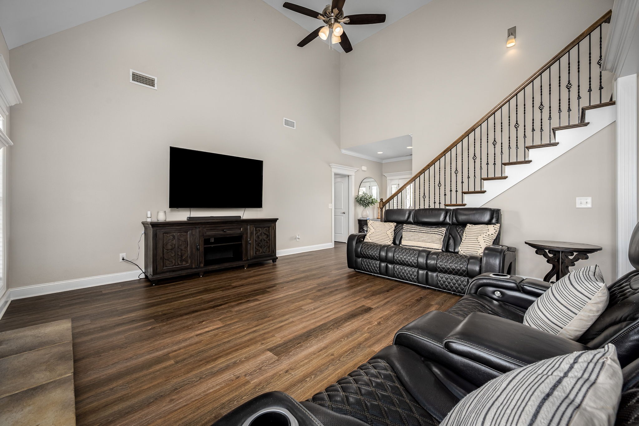 1117 Spring Creek Dr